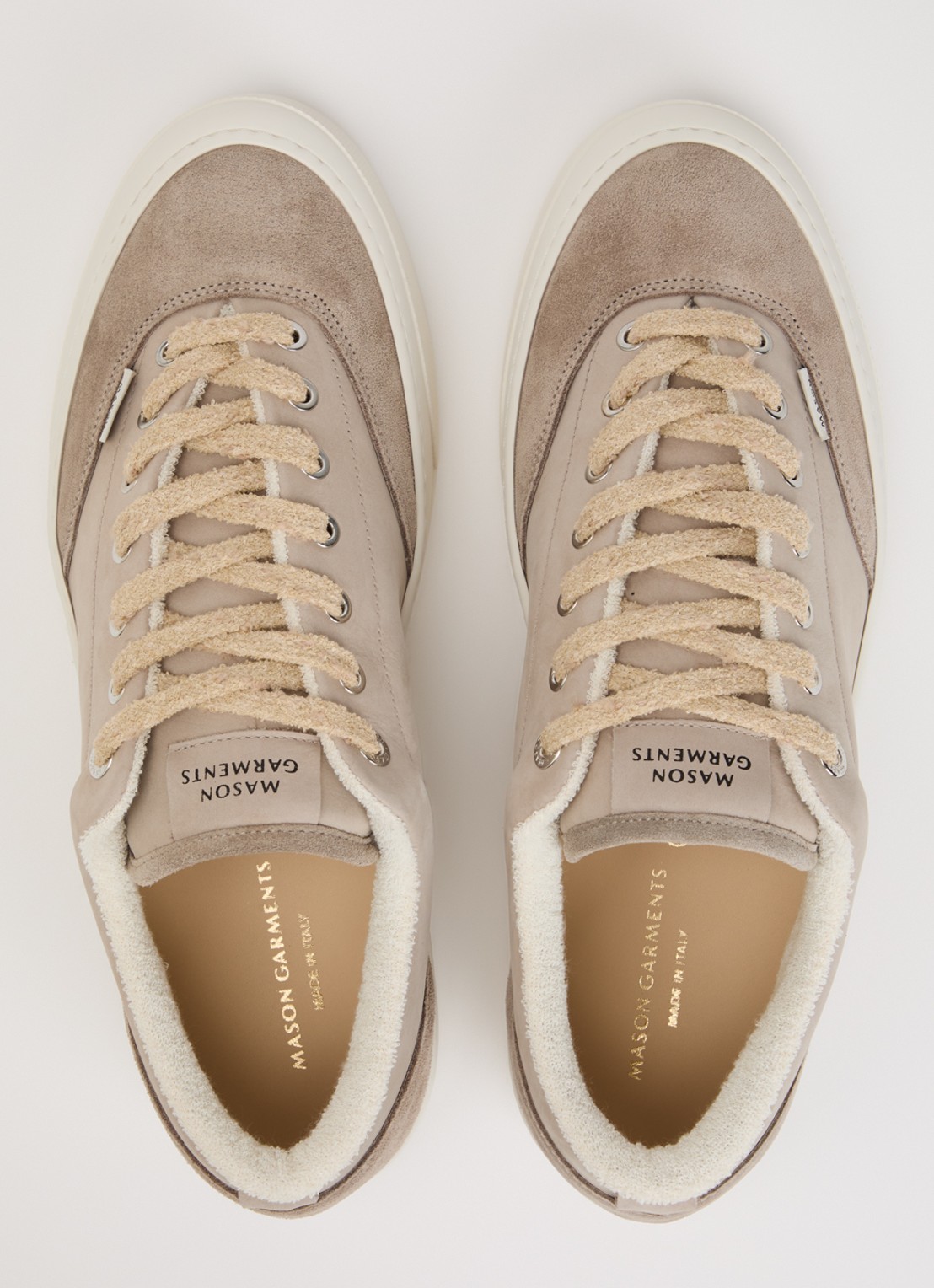 Mason Garments Atlantis sneaker van nubuck met suède details - detail 2 beige
