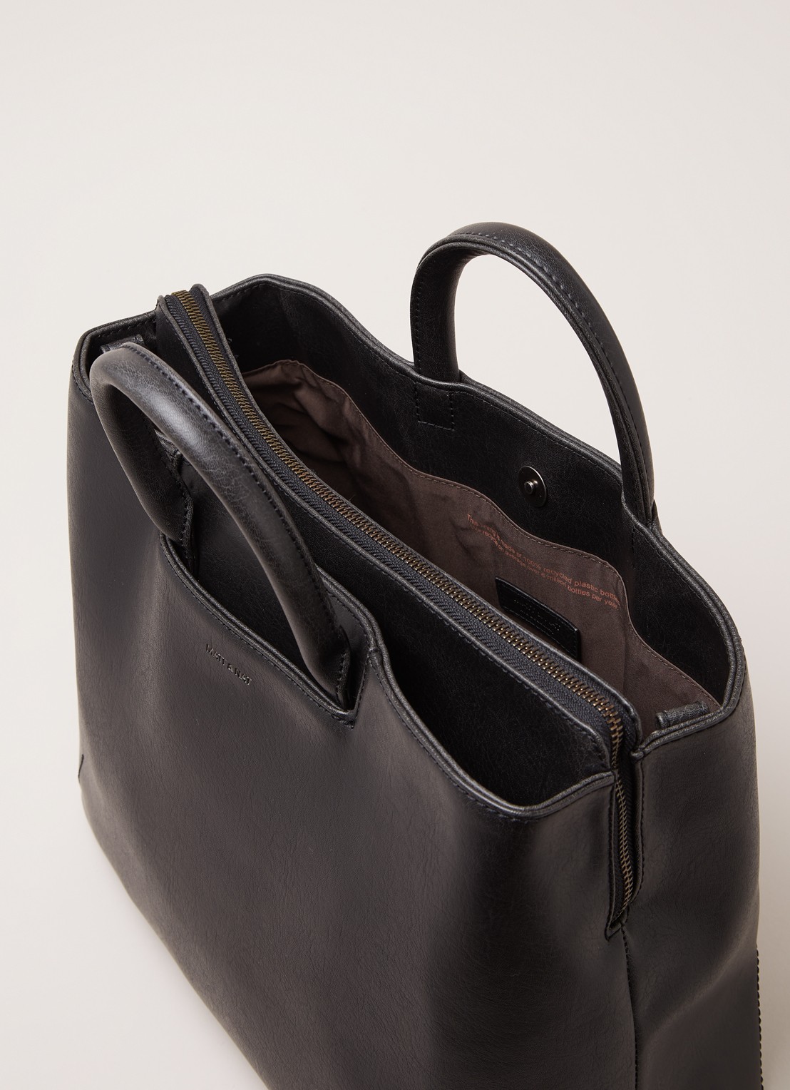 Matt & Nat Vintage Kintla handtas van vegan leer - detail 3 zwart