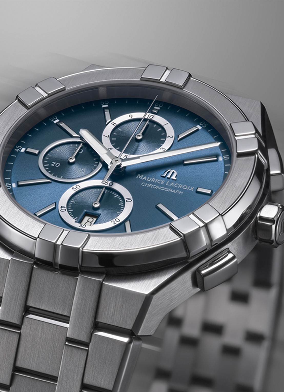 Maurice Lacroix Aikon Chronograaf horloge AI1118-SS002-430-1 - detail 3 zilver
