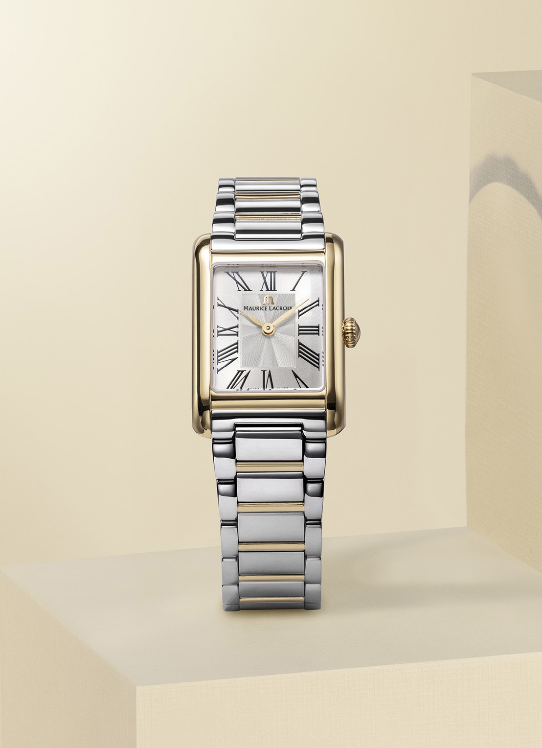 Maurice Lacroix Fiaba horloge FA1205-PVY02-110-A - voorkant 2 goud