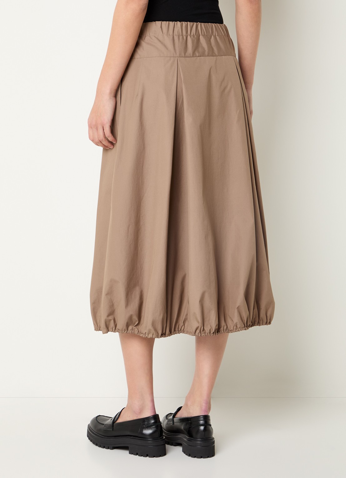 Max & Co Midi rok met elastische band - achterkant 3 zand
