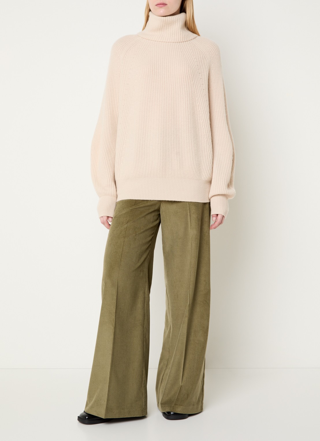 Max & Co Tempra ribgebreide trui in kasjmier wolblend met col - voorkant 2 beige