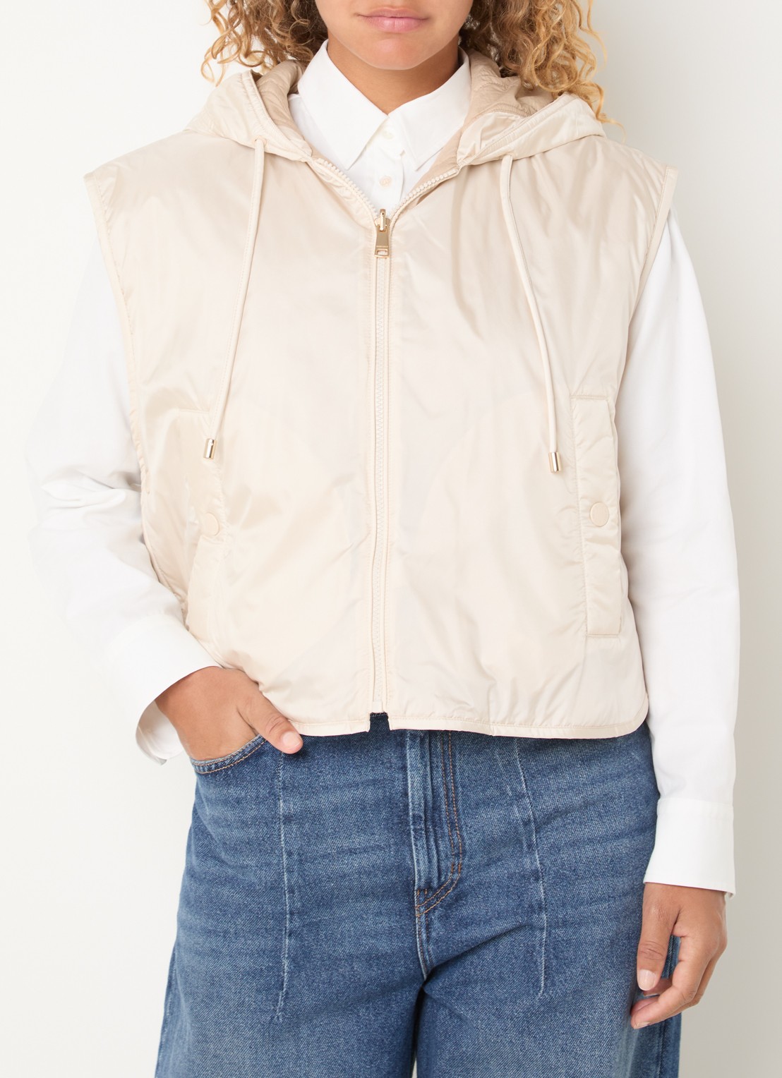 Max Mara Accenni bodywarmer met steekzakken en capuchon - detail 2 creme