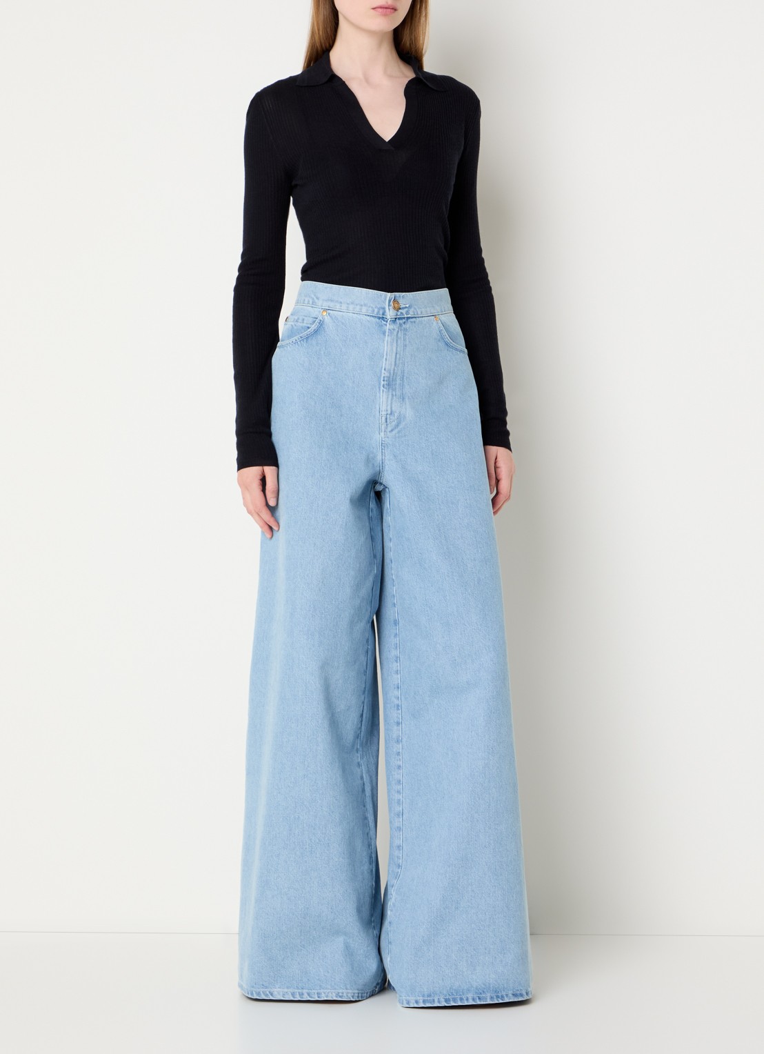Max Mara Affari high waist wide leg jeans met lichte wassing - voorkant 5 indigo