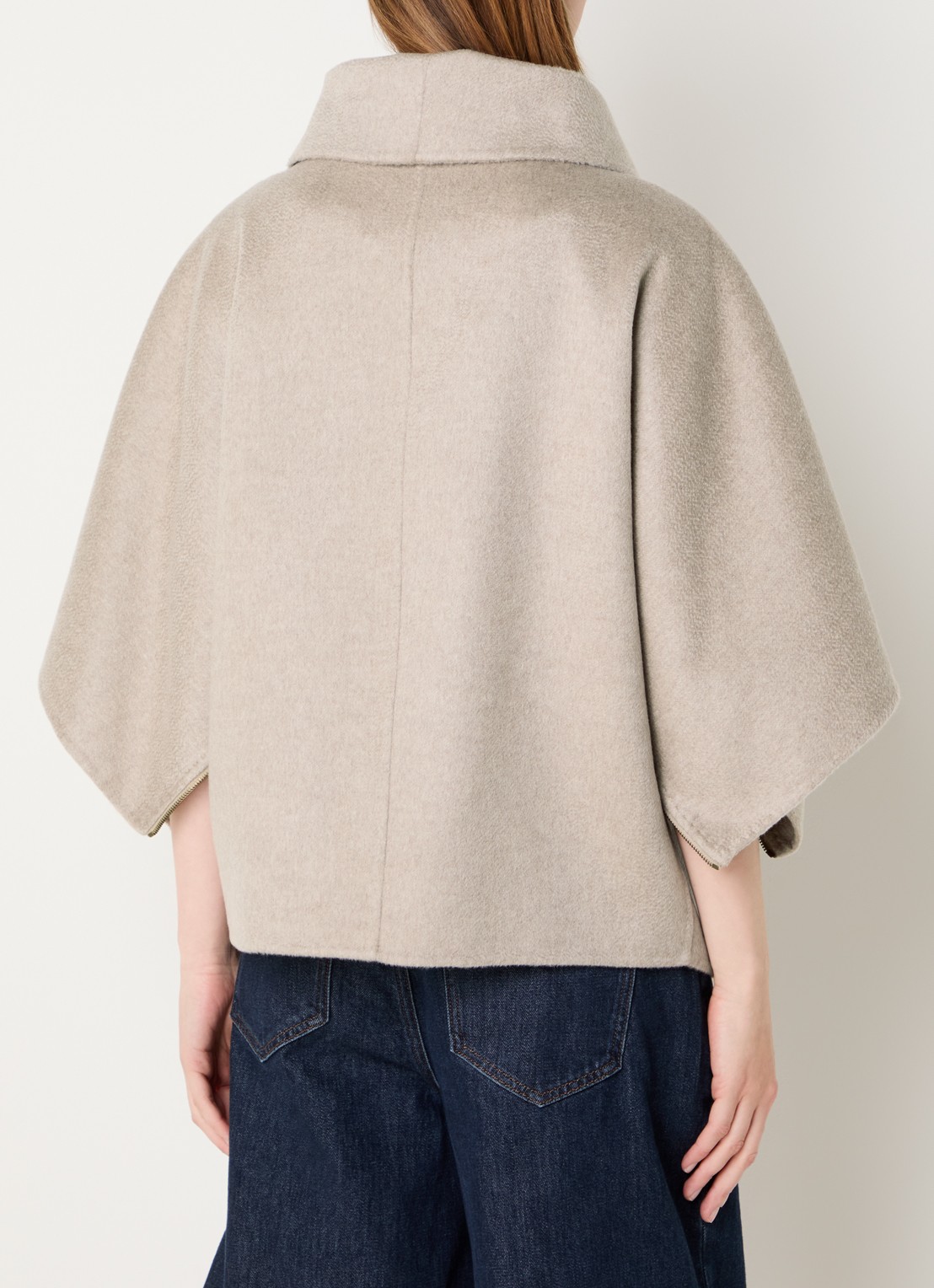 Max Mara Ala mantel van kasjmier met steekzakken - achterkant beige