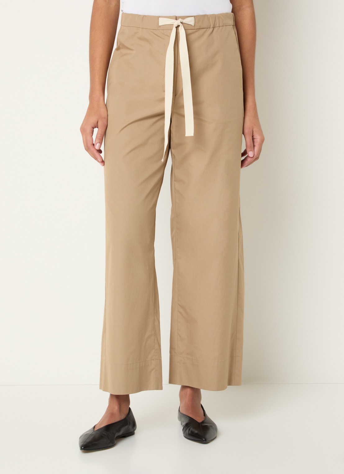 Max Mara Argento high waist straight fit pantalon met steekzakken - detail zand
