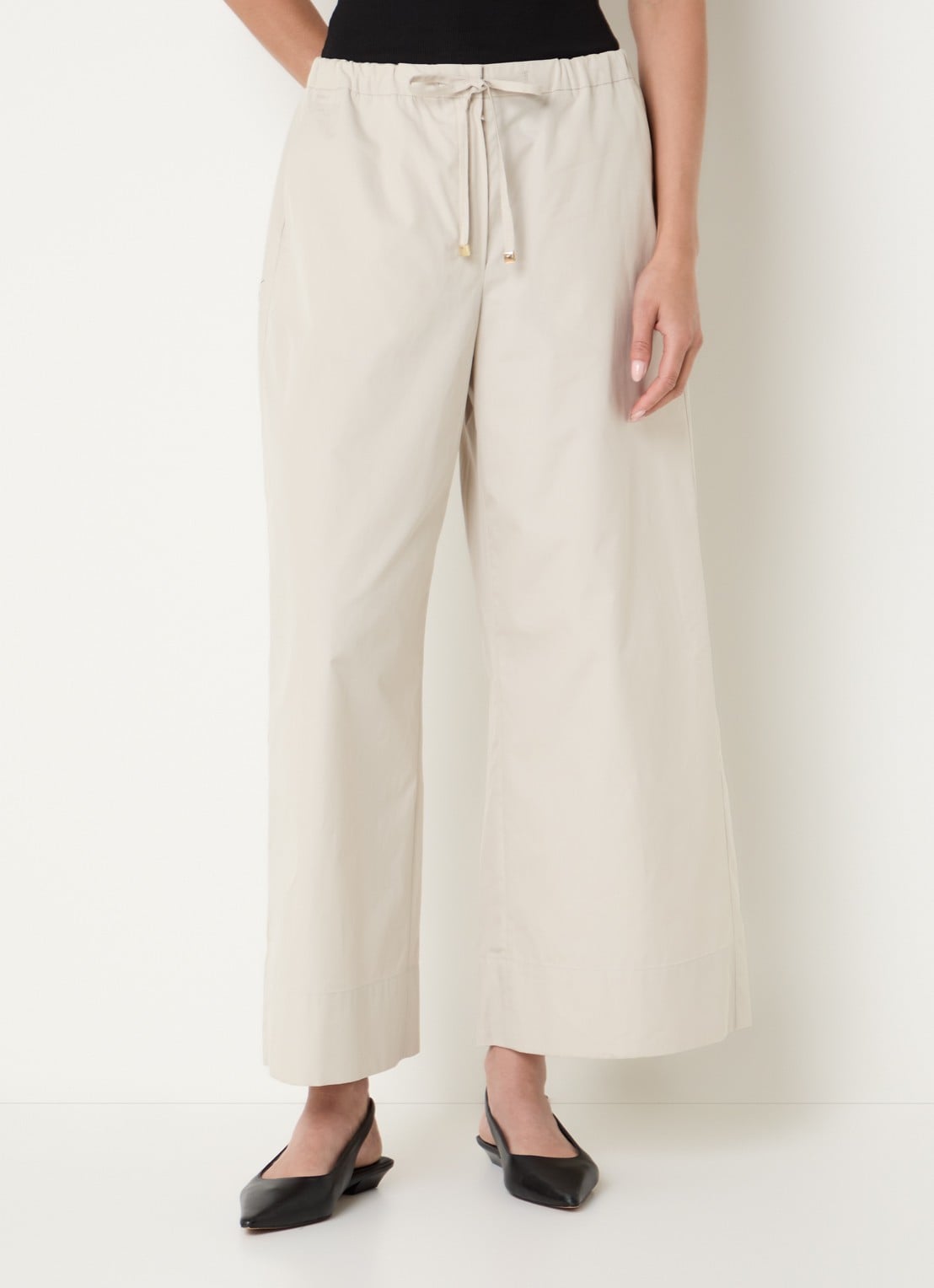 Max Mara Aureo high waist wide fit broek met strikceintuur - detail beige