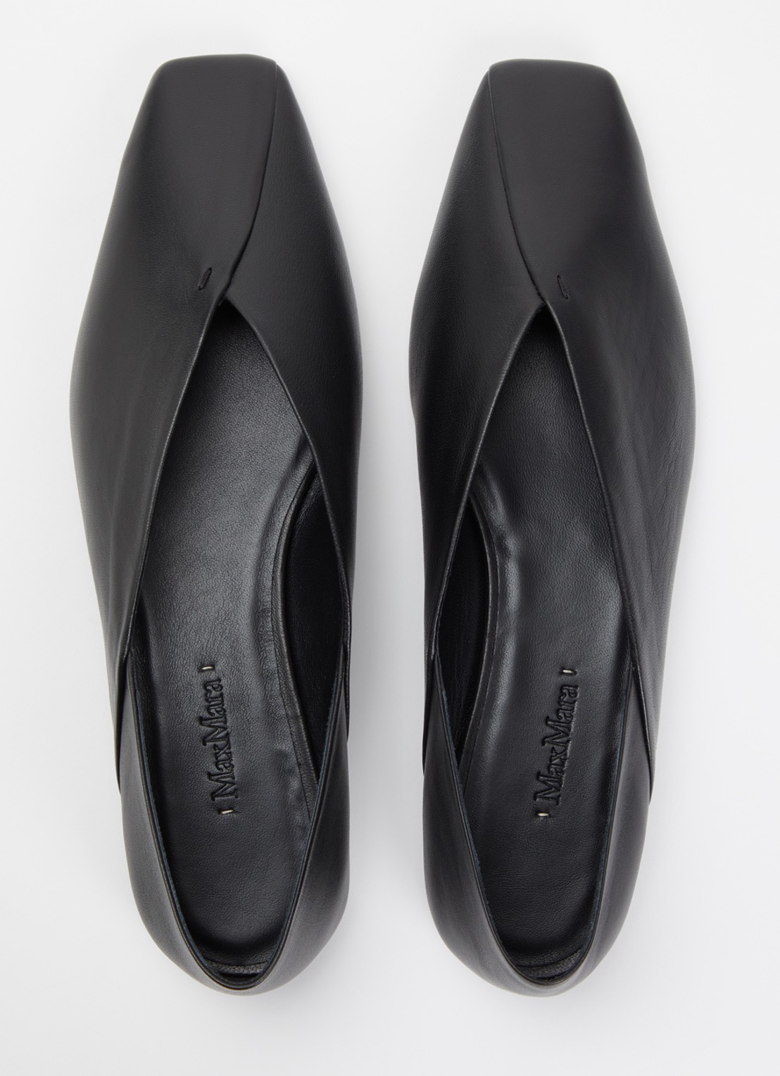 Max Mara Ballerina van kalfsleer - detail 4 zwart