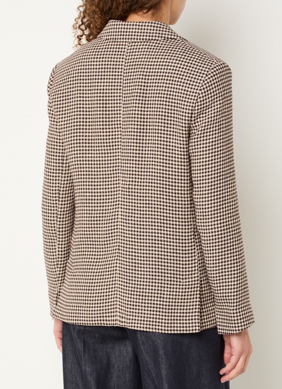 Max Mara Blazer met ruitdessin en schoudervulling - achterkant beige