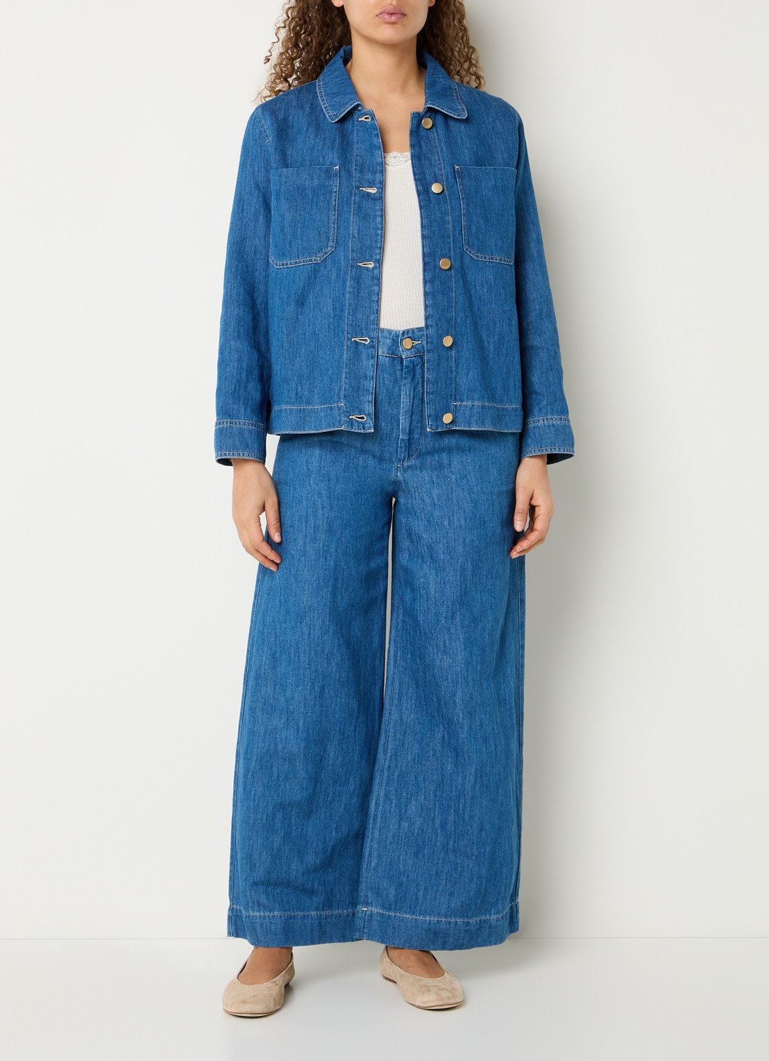 Max Mara Blouse in linnenblend met borstzakken - voorkant 2 indigo