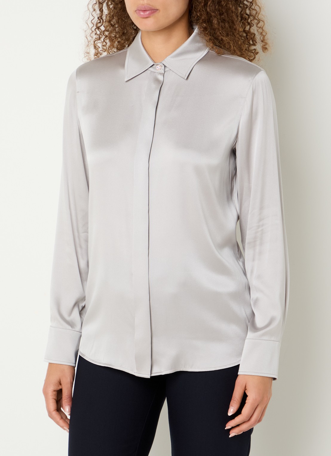 Max Mara Blouse van satijn - detail middengrijs