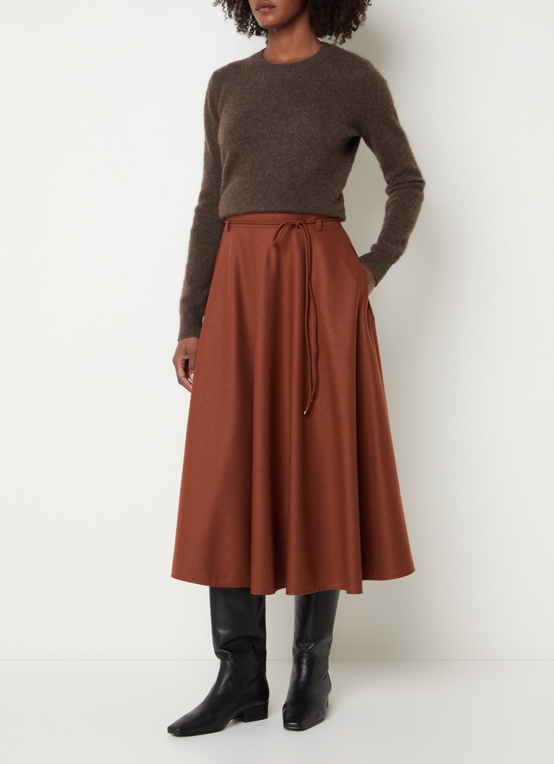 Max Mara Califfo midi plooirok van kasjmier met strikceintuur - voorkant 4 steenrood