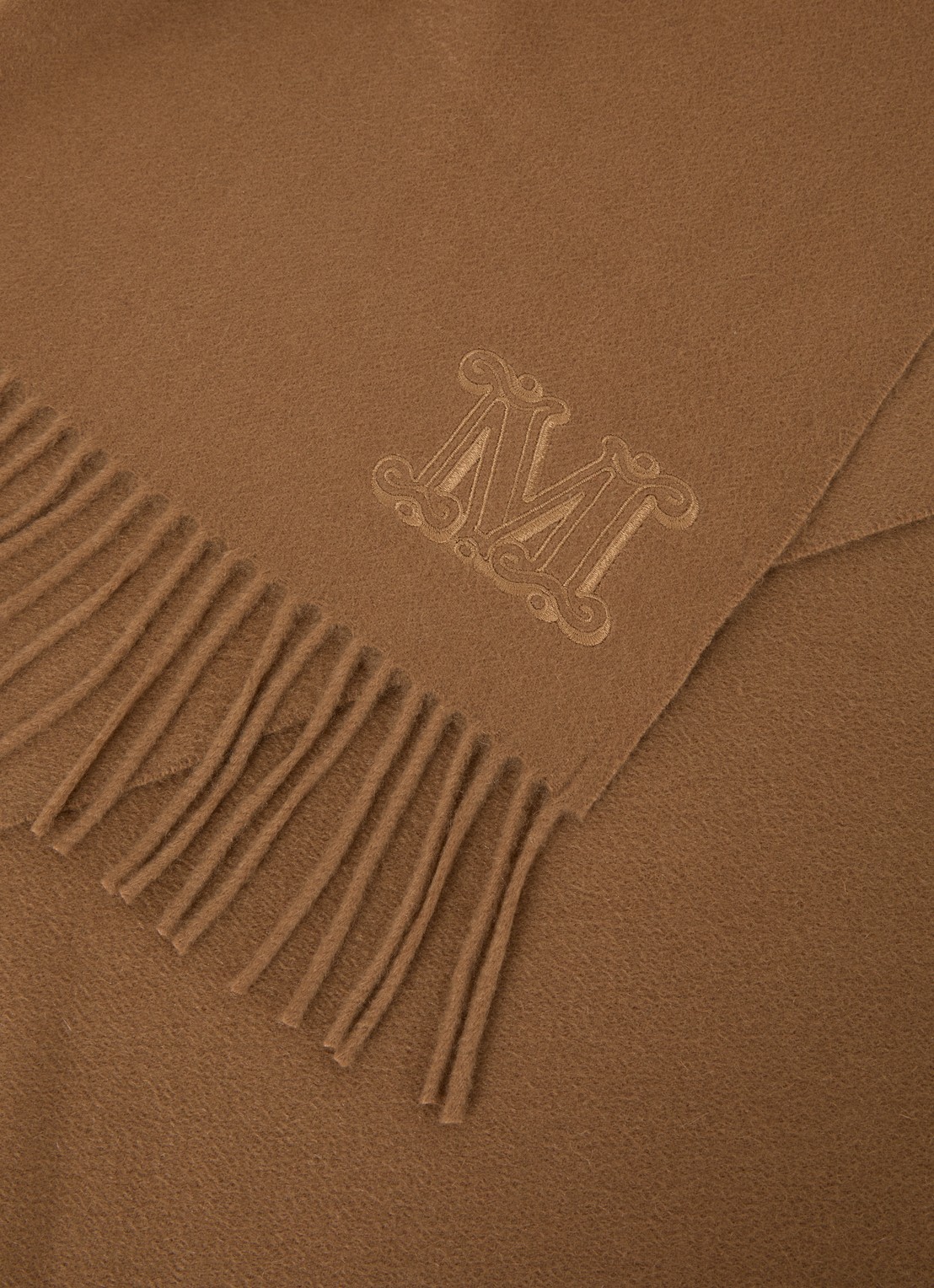 Max Mara Dalia sjaal van kasjmier met franjes 190 x 30 cm  - detail 2 camel