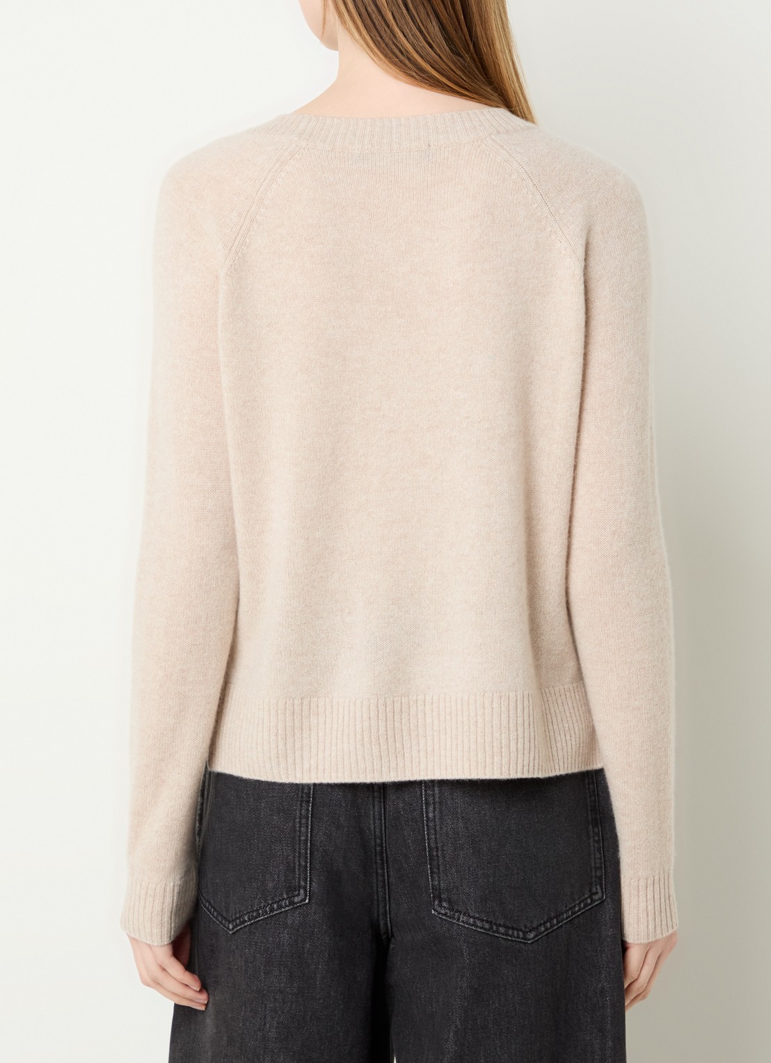 Max Mara Fijngebreide pullover van kasjmier - achterkant beige