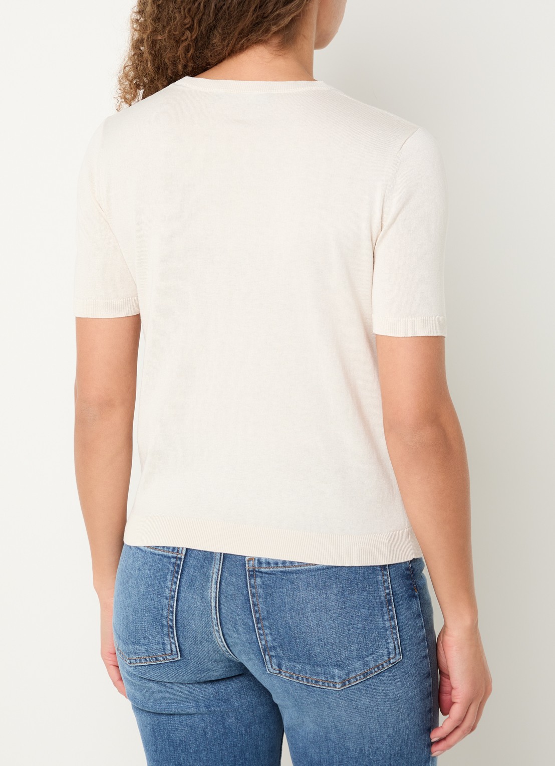 Max Mara Gabarra T-shirt van satijn - achterkant 2 vanillegeel