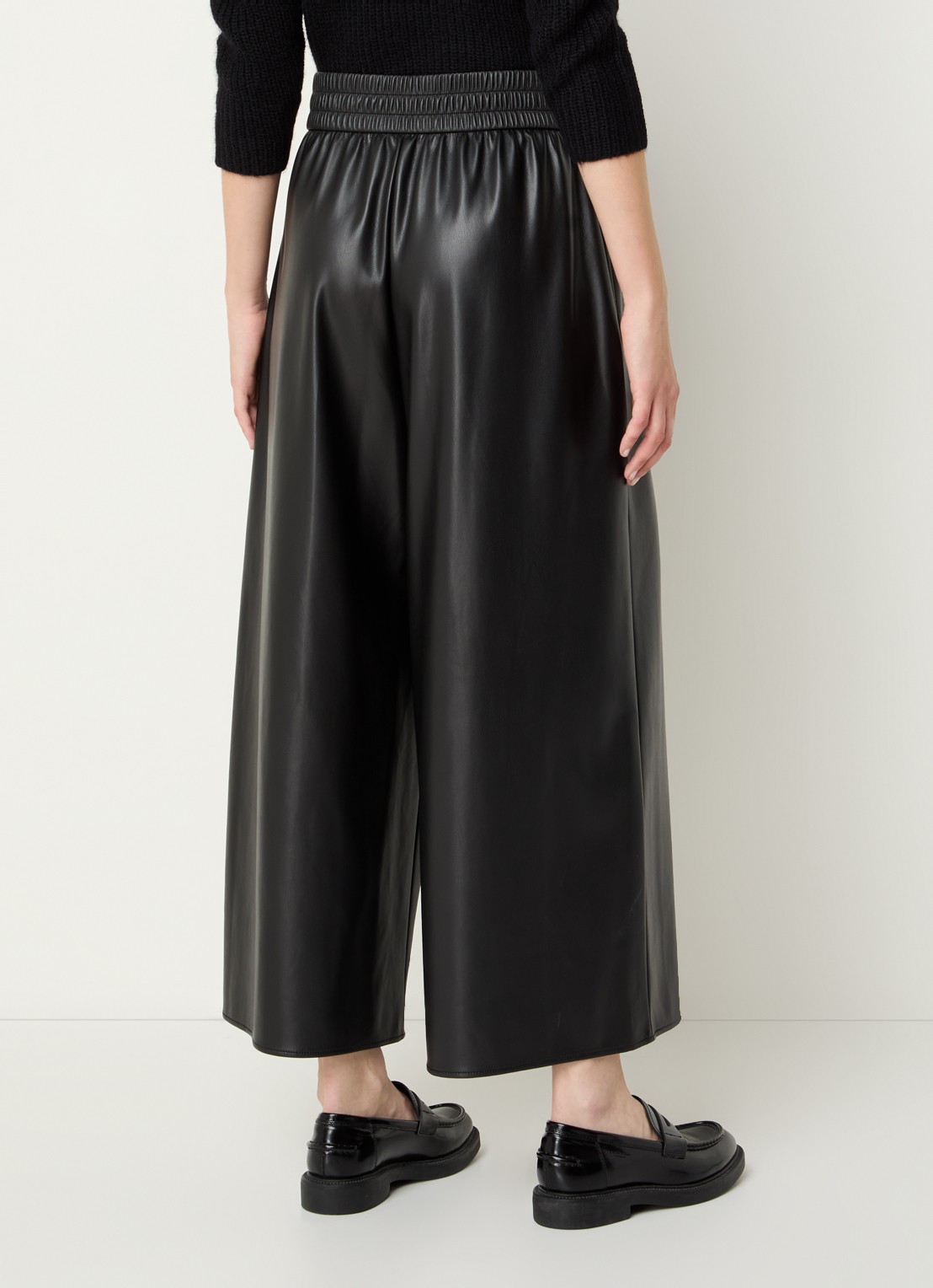 Max Mara Gennaro high waist wide fit cropped palazzo broek van imitatieleer met steekzakken - achterkant zwart