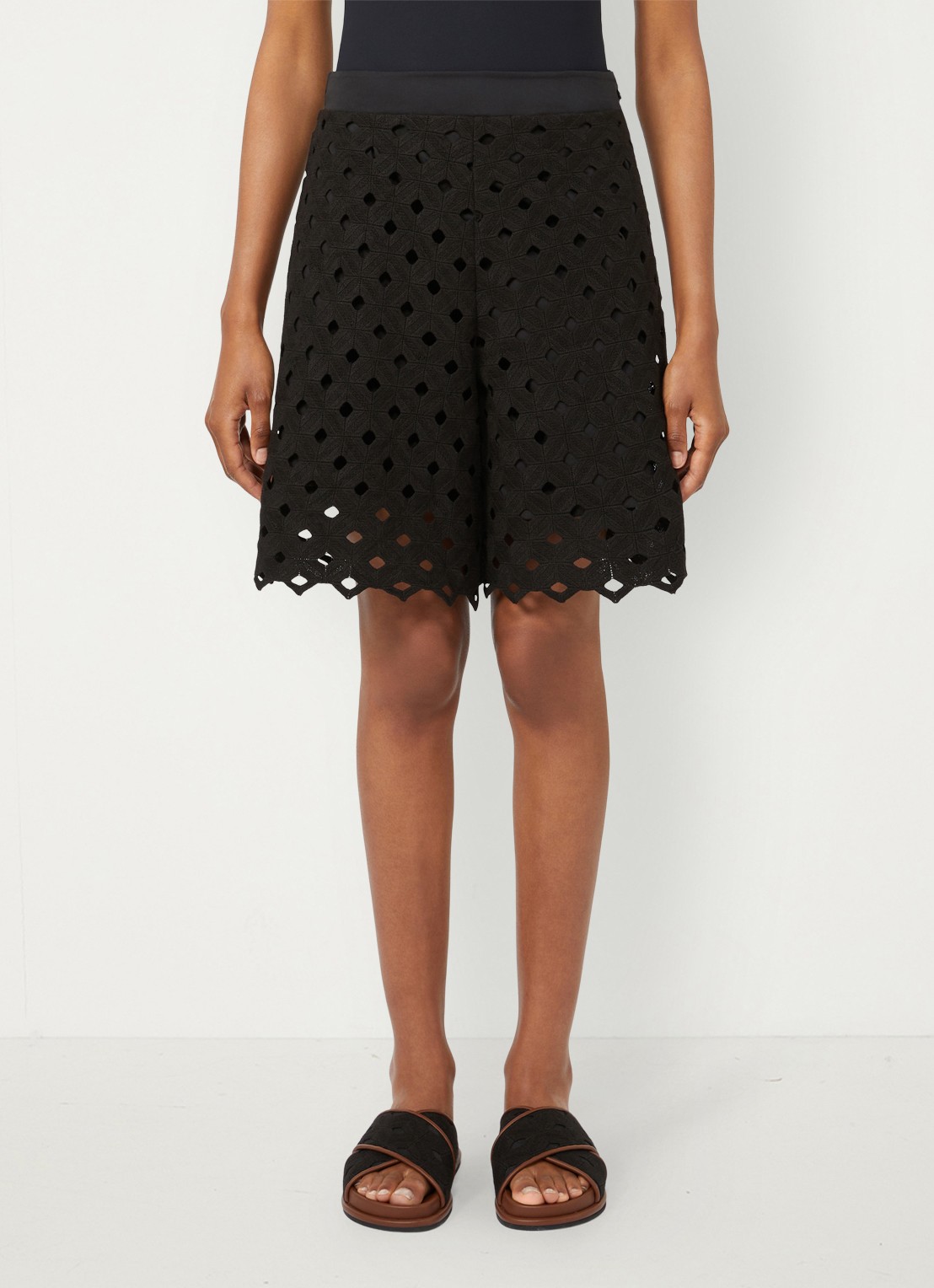 Max Mara High waist wide fit korte broek met cut out detail - detail 2 zwart