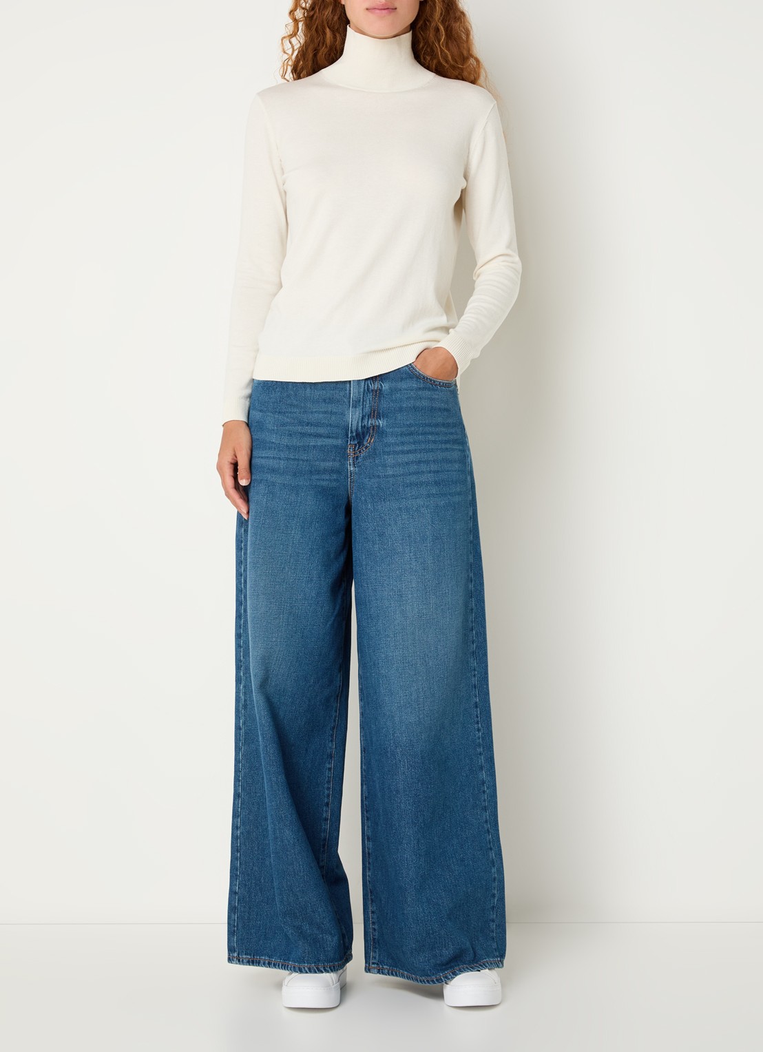Max Mara Kiku fijngebreide coltrui in zijdeblend - voorkant 4 creme