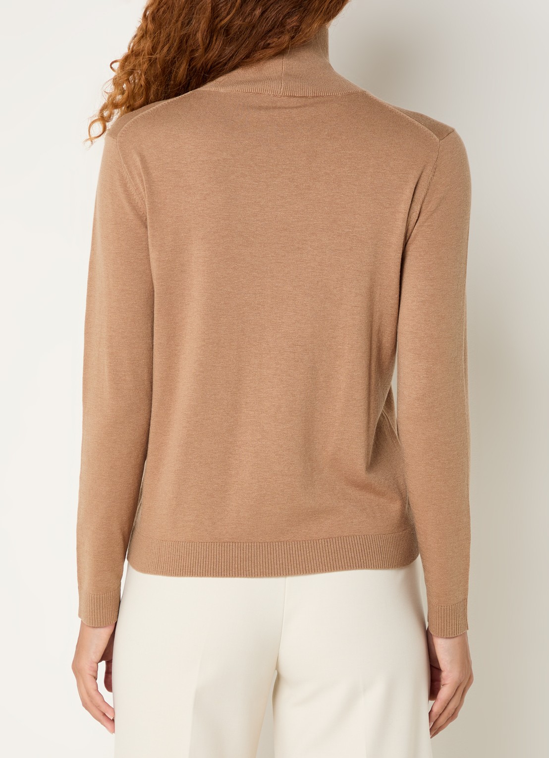 Max Mara Kiku fijngebreide coltrui in zijdeblend - achterkant 2 camel
