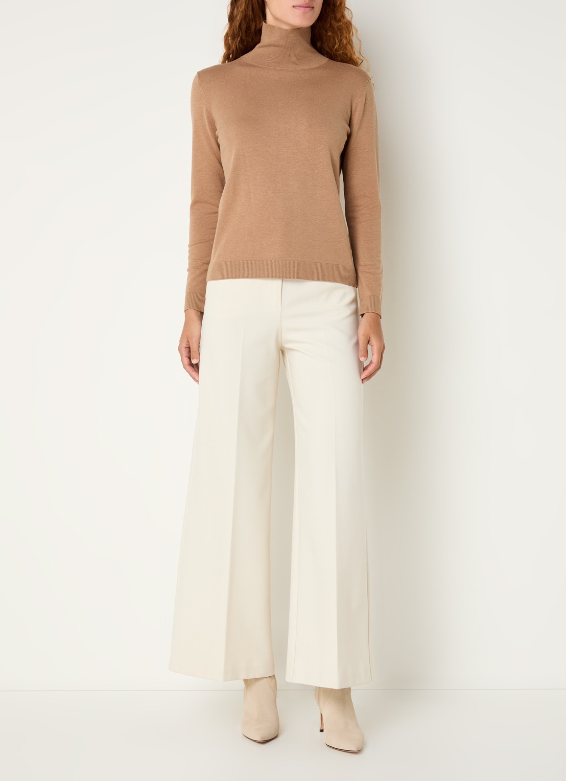 Max Mara Kiku fijngebreide coltrui in zijdeblend - voorkant 4 camel