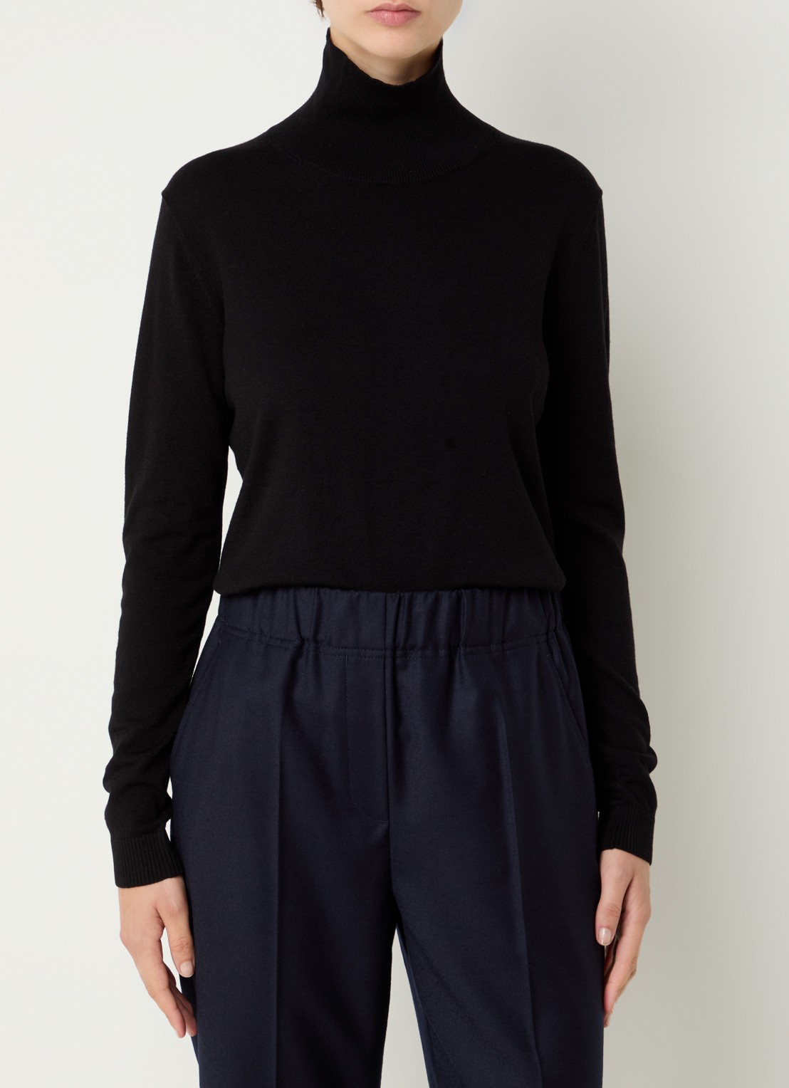 Max Mara Kiku fijngebreide coltrui in zijdeblend - detail zwart