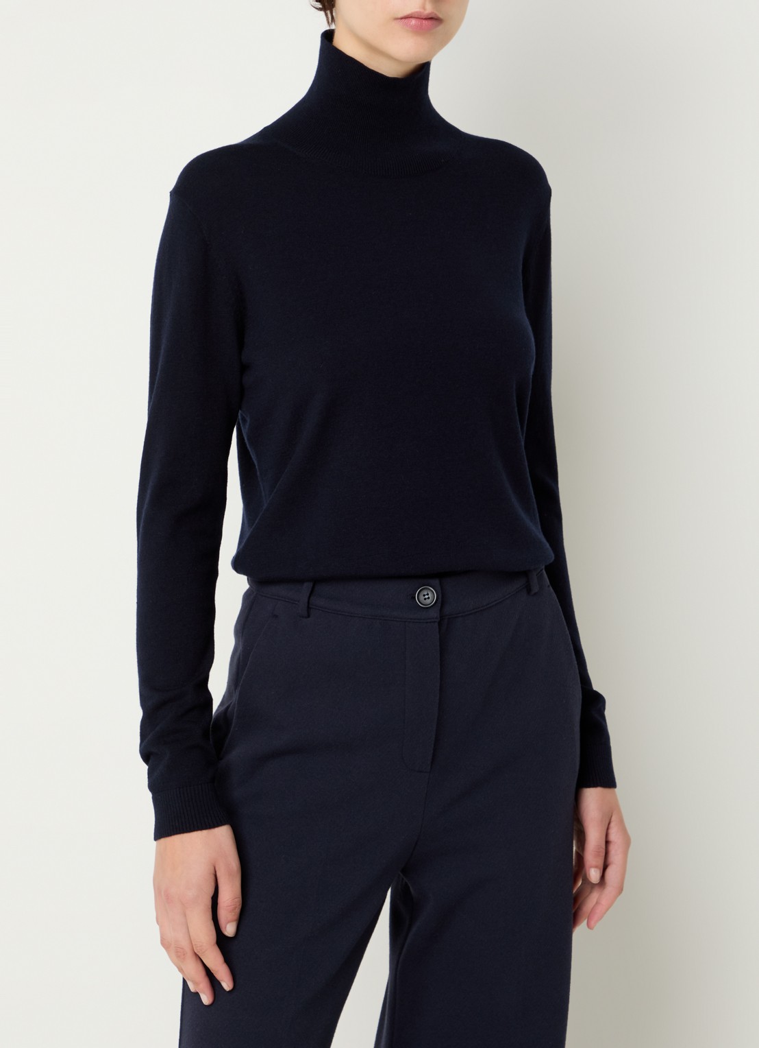 Max Mara Kiku fijngebreide coltrui in zijdeblend - detail donkerblauw