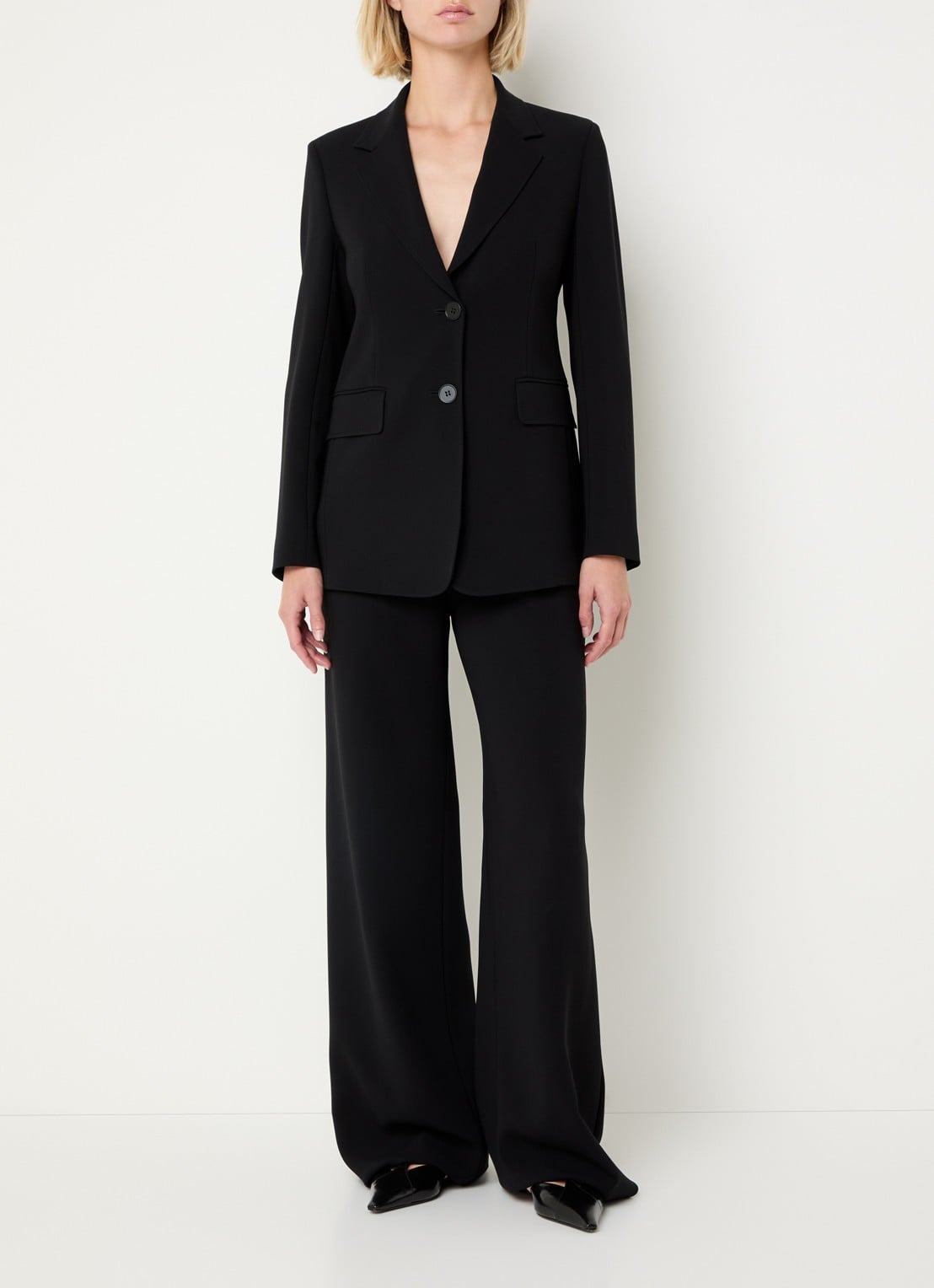 Max Mara Linz blazer met schoudervulling - voorkant 4 zwart