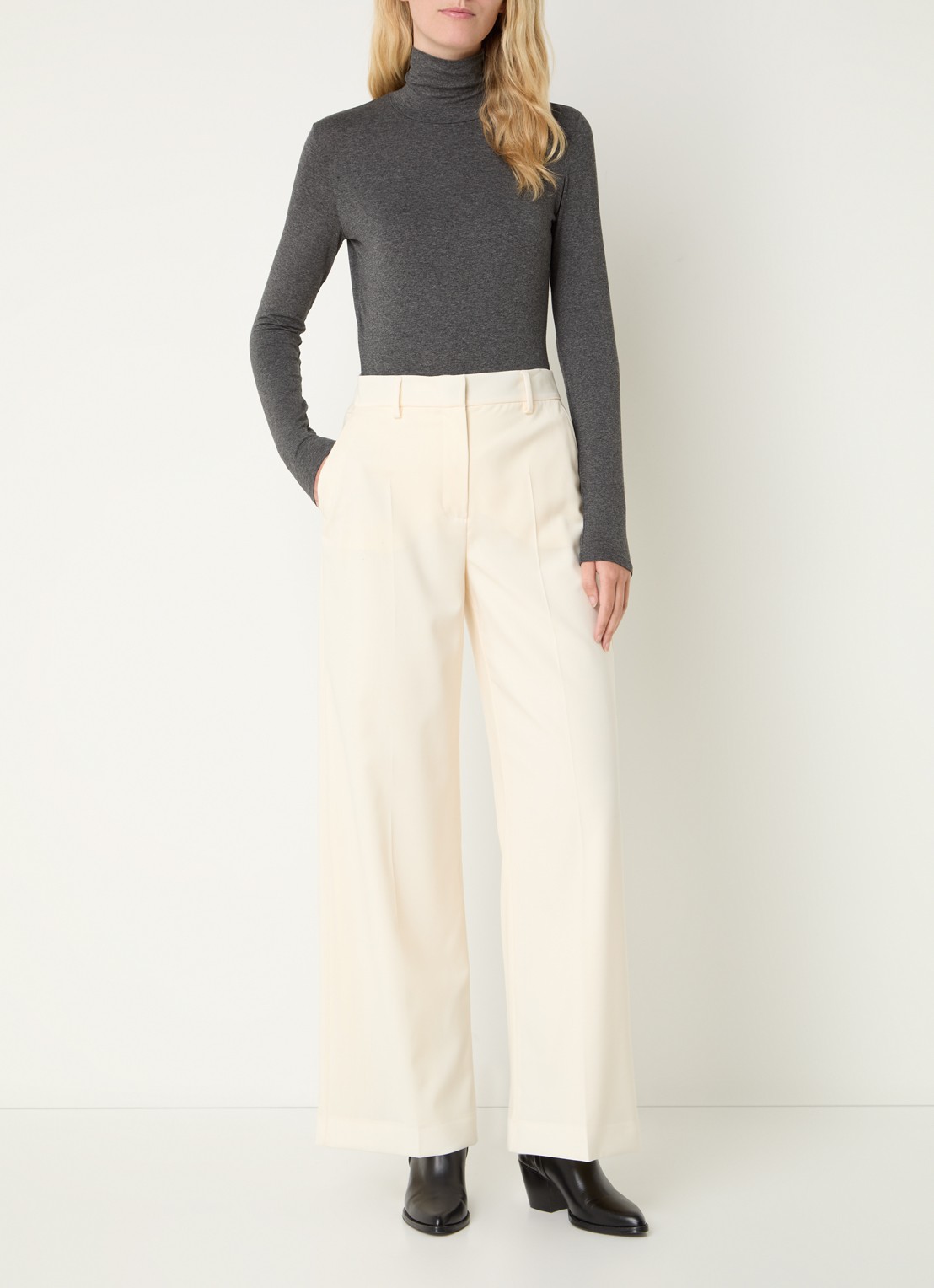 Max Mara Longsleeve van jersey met col  - voorkant 4 donkergrijs