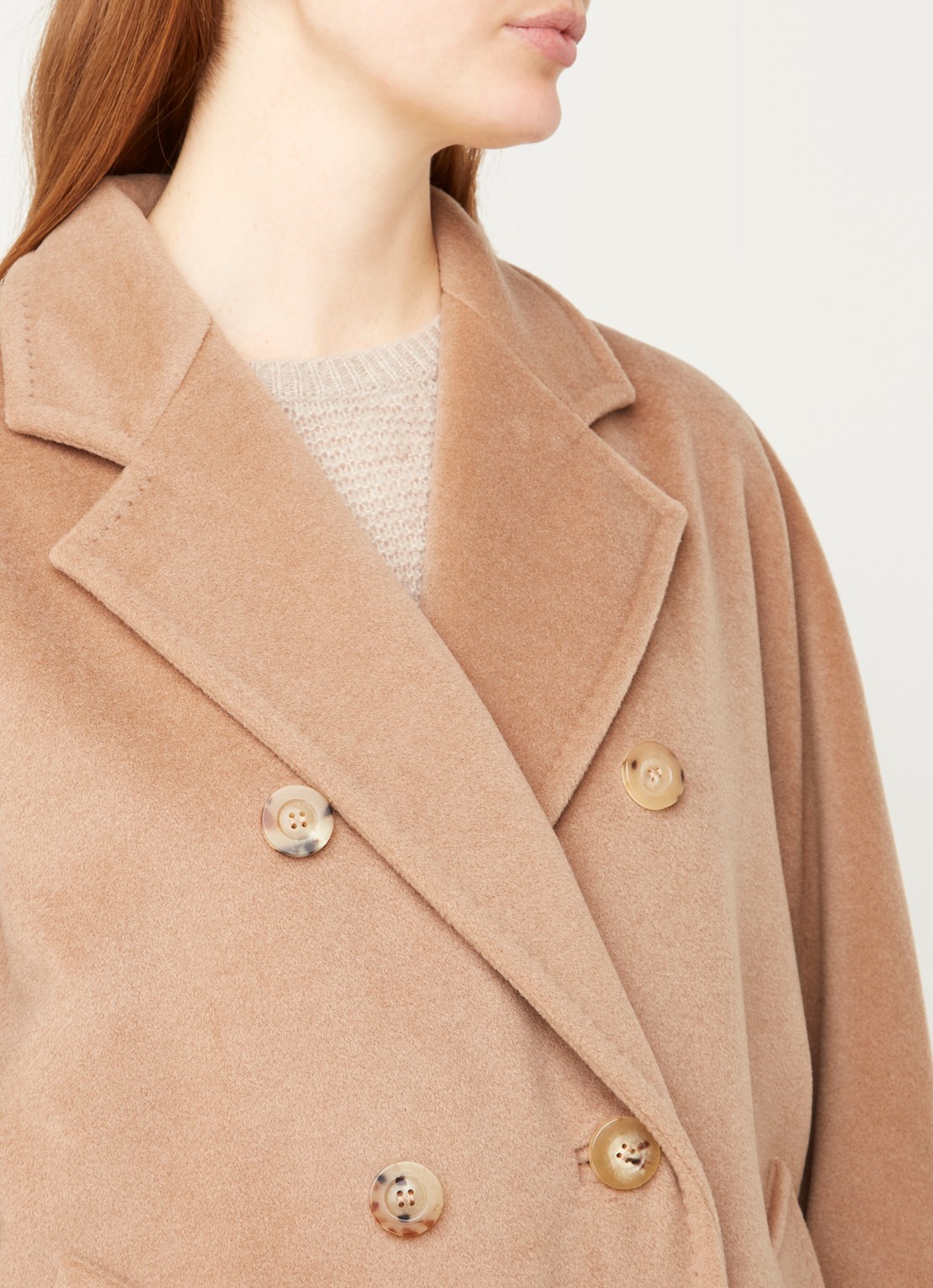 Max Mara Madame mantel in wolblend met strikceintuur - detail 2 camel