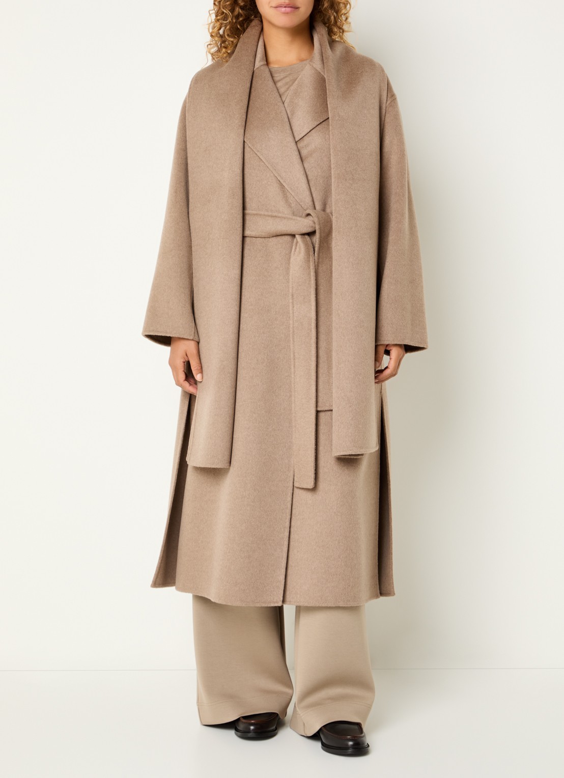 Max Mara Mantel in kasjmier wolblend met strikceintuur - detail 2 beige