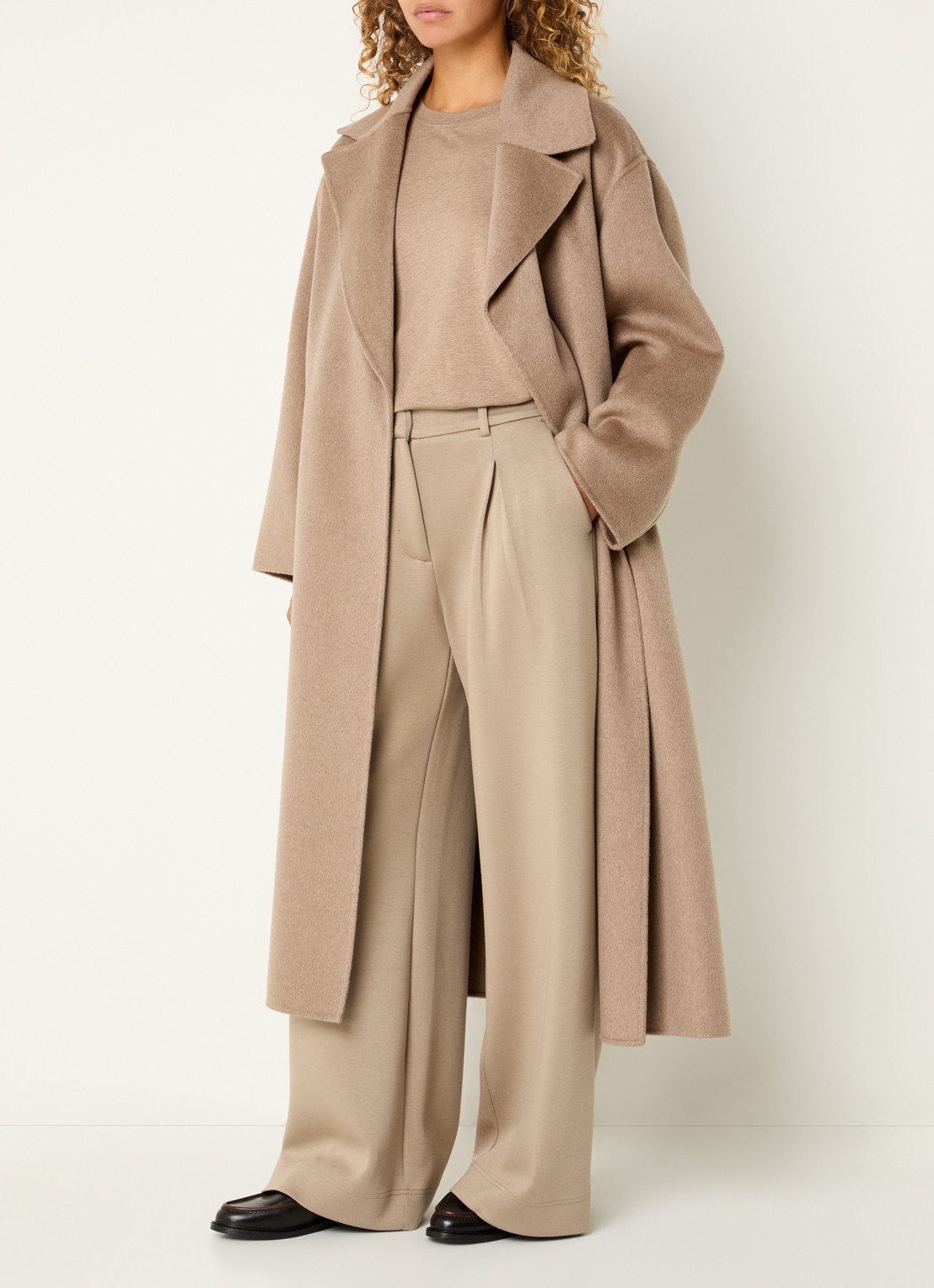 Max Mara Mantel in kasjmier wolblend met strikceintuur - voorkant 4 beige