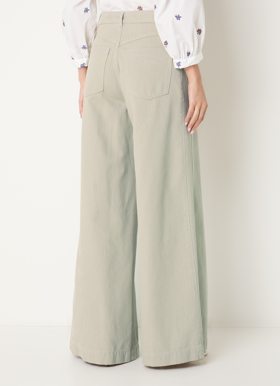 Max Mara Mid waist wide fit jeans met gekleurde wassing - achterkant 2 beige