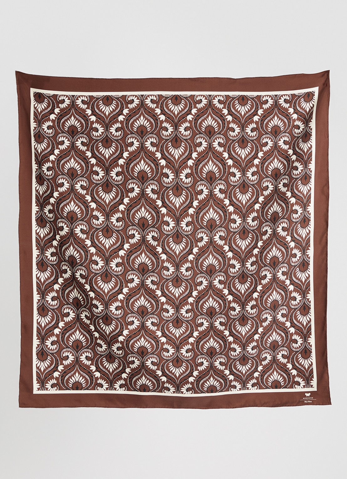 Max Mara Onesto sjaal van zijde met paisley dessin 90 x 90 cm - detail 2 bruin