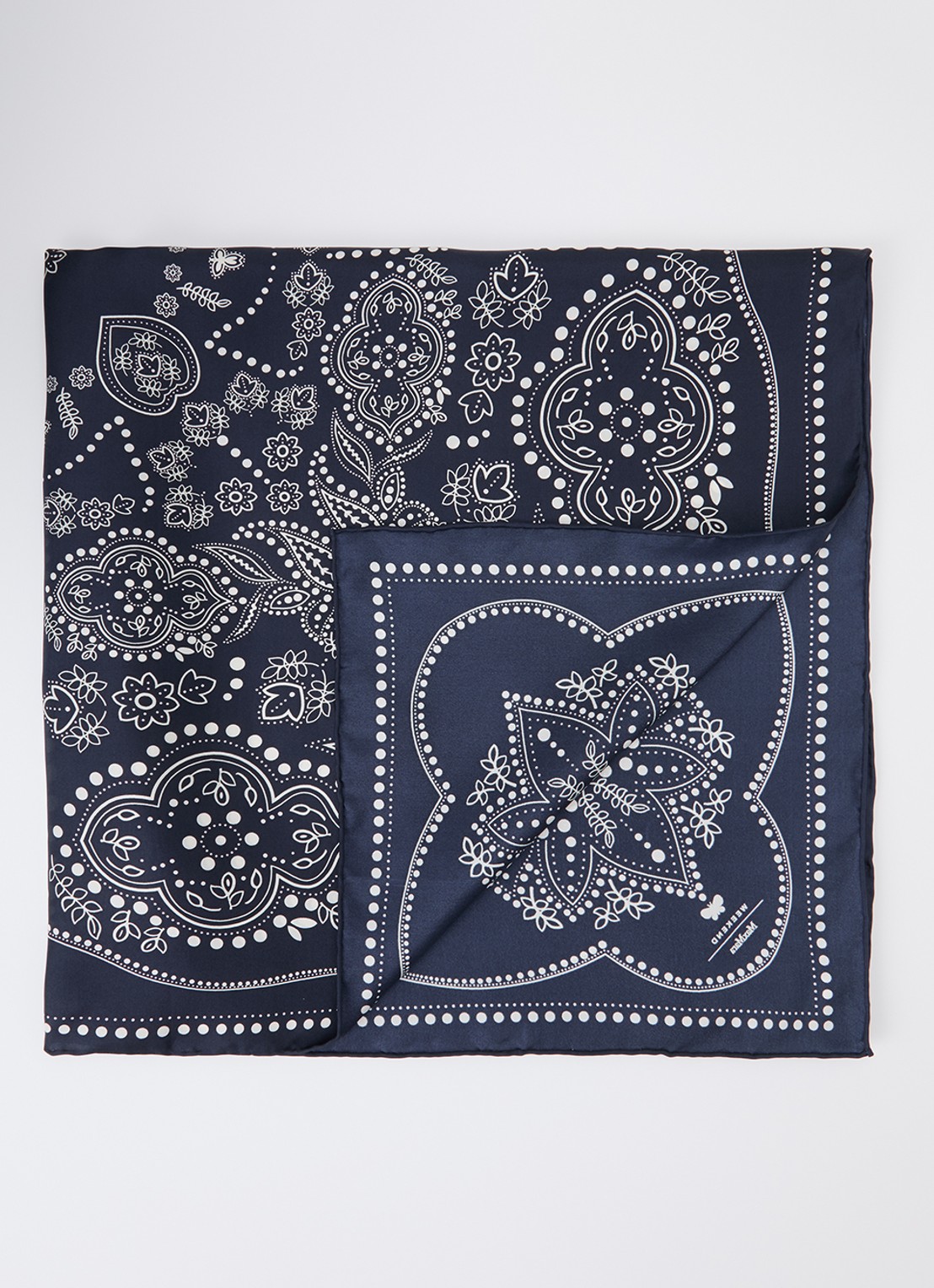 Max Mara Onesto sjaal van zijde met paisley dessin 90 x 90 cm - voorkant 2 donkerblauw