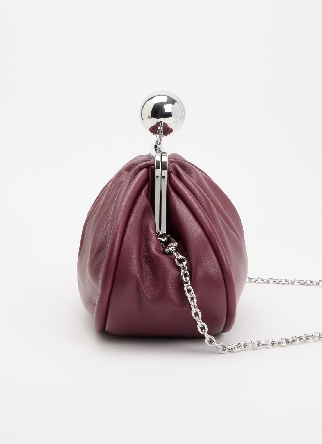 Max Mara Pasticcino clutch van schapenleer met afneembare schouderriem - detail 3 bordeauxrood