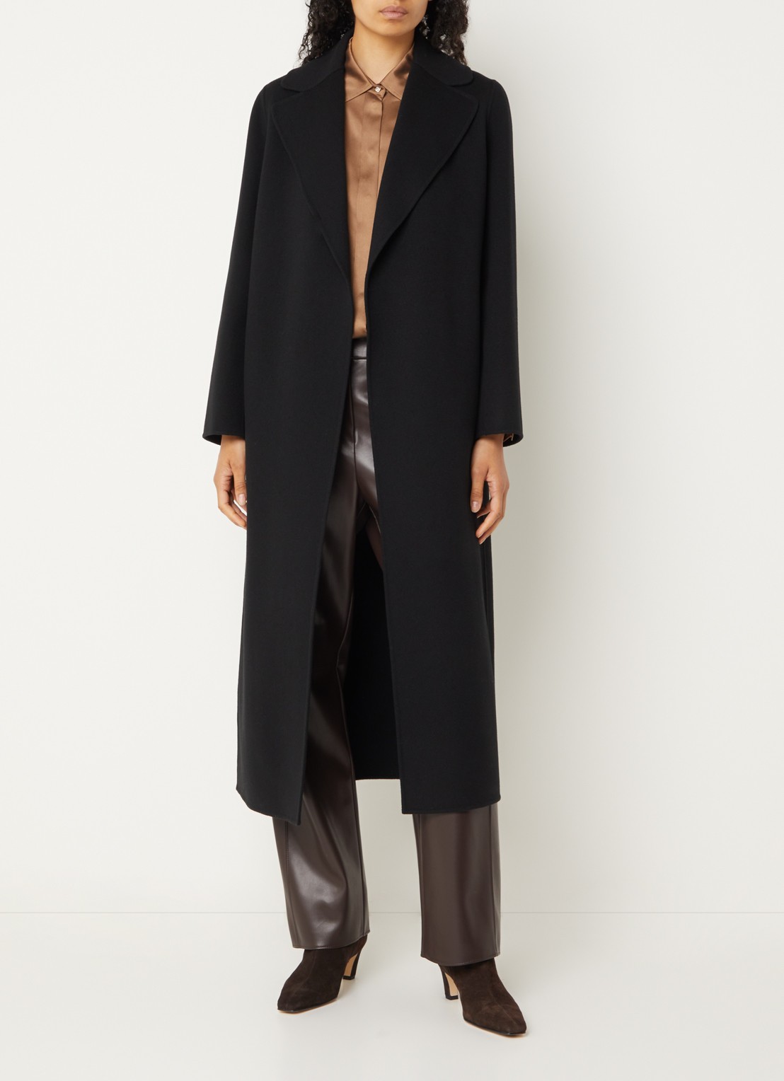 Max Mara Poldo mantel van scheerwol met steekzakken en strikceintuur - voorkant 3 zwart