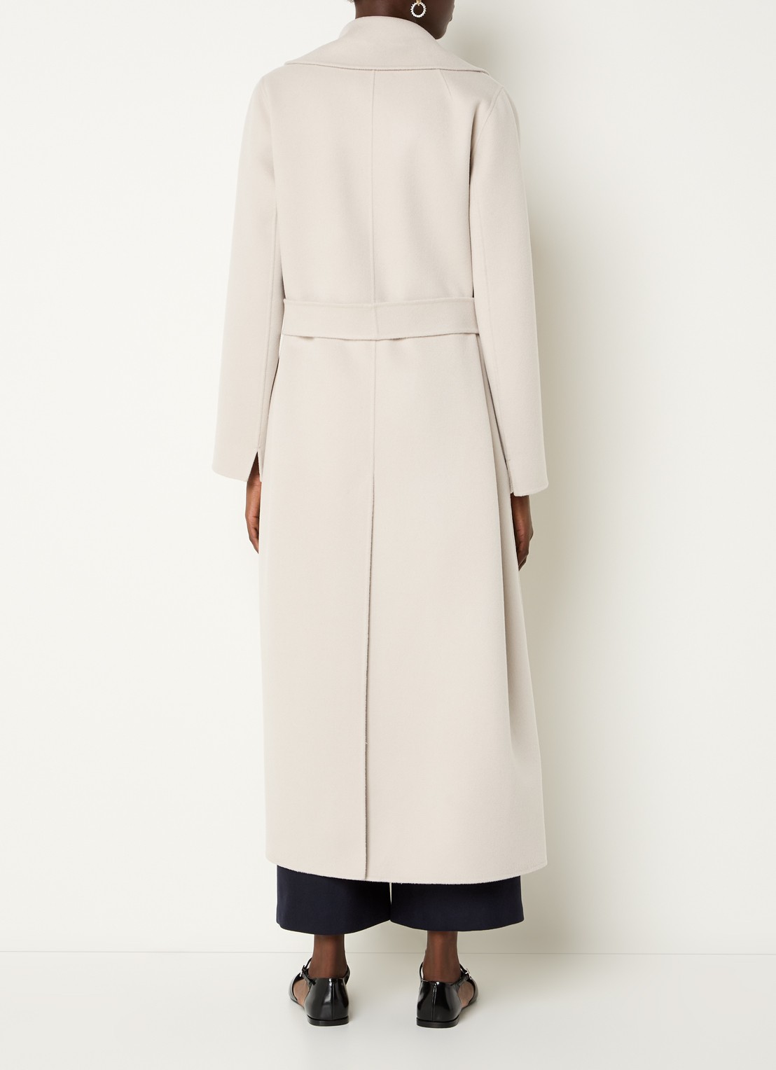 Max Mara Poldo mantel van scheerwol met steekzakken en strikceintuur - achterkant 2 creme