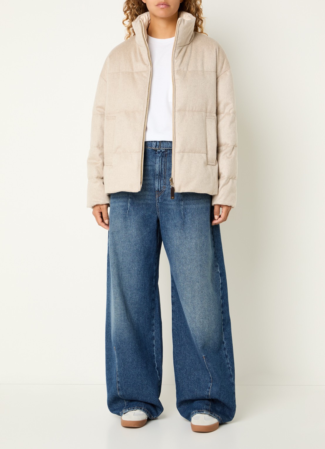 Max Mara Pufferjack van kasjmier - voorkant 5 beige