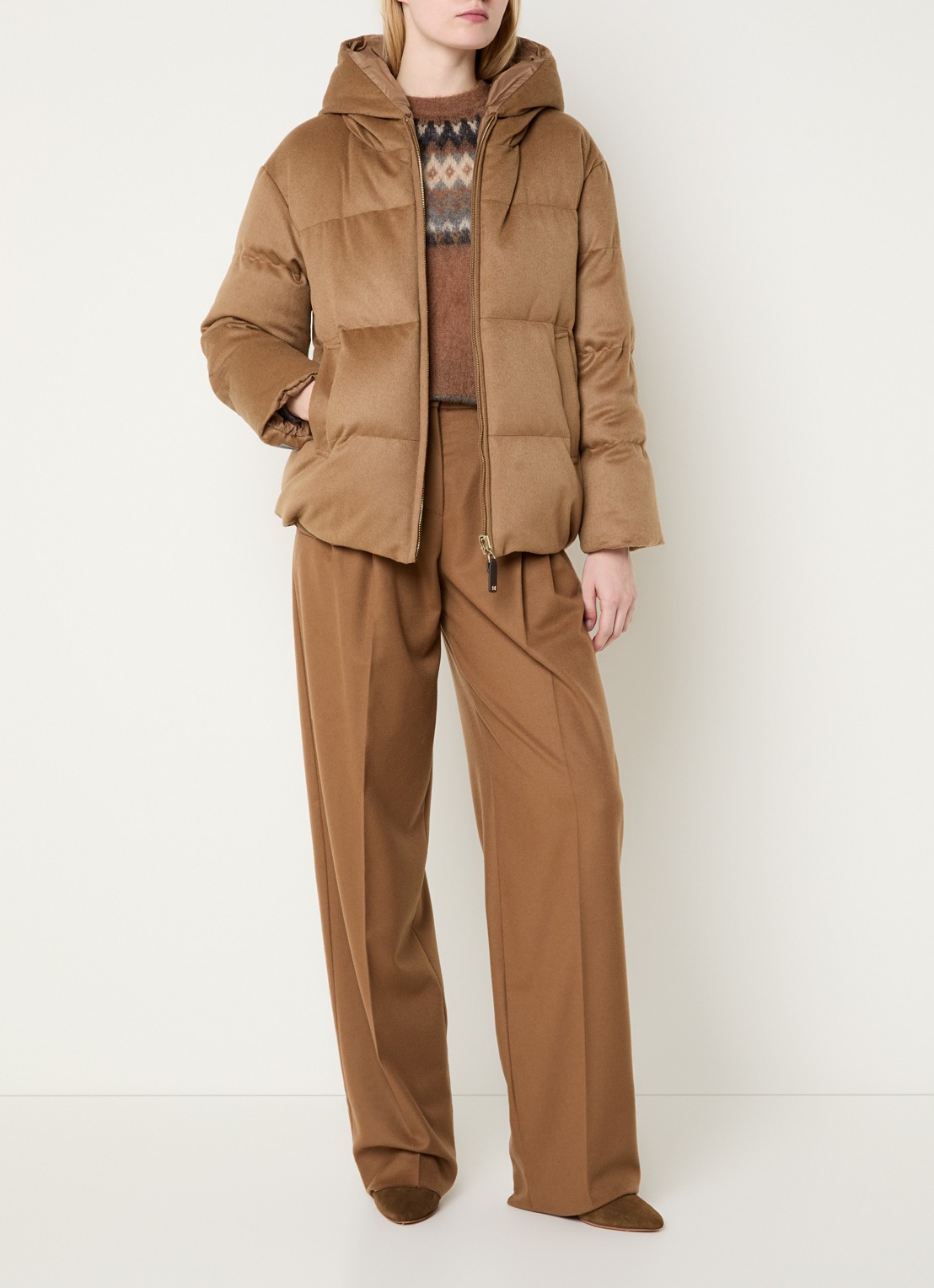 Max Mara Reversible pufferjack met capuchon - voorkant 5 camel