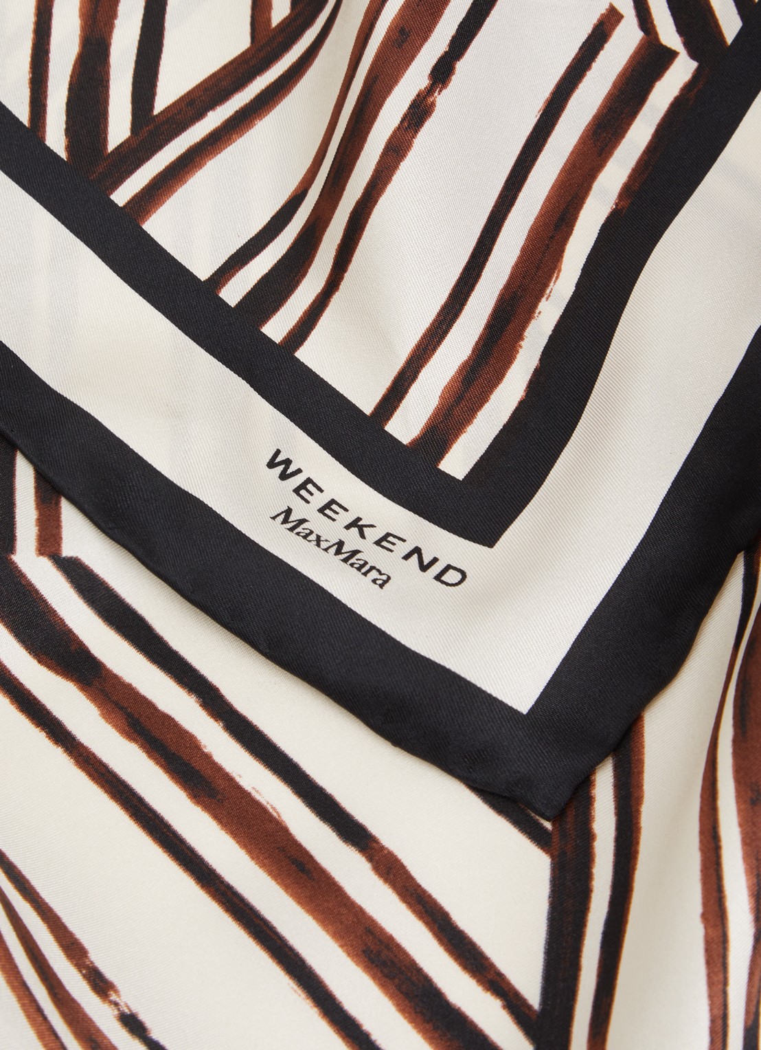 Max Mara Siam sjaal van zijde met bloemenprint 65 x 65 cm - detail 3 bruin