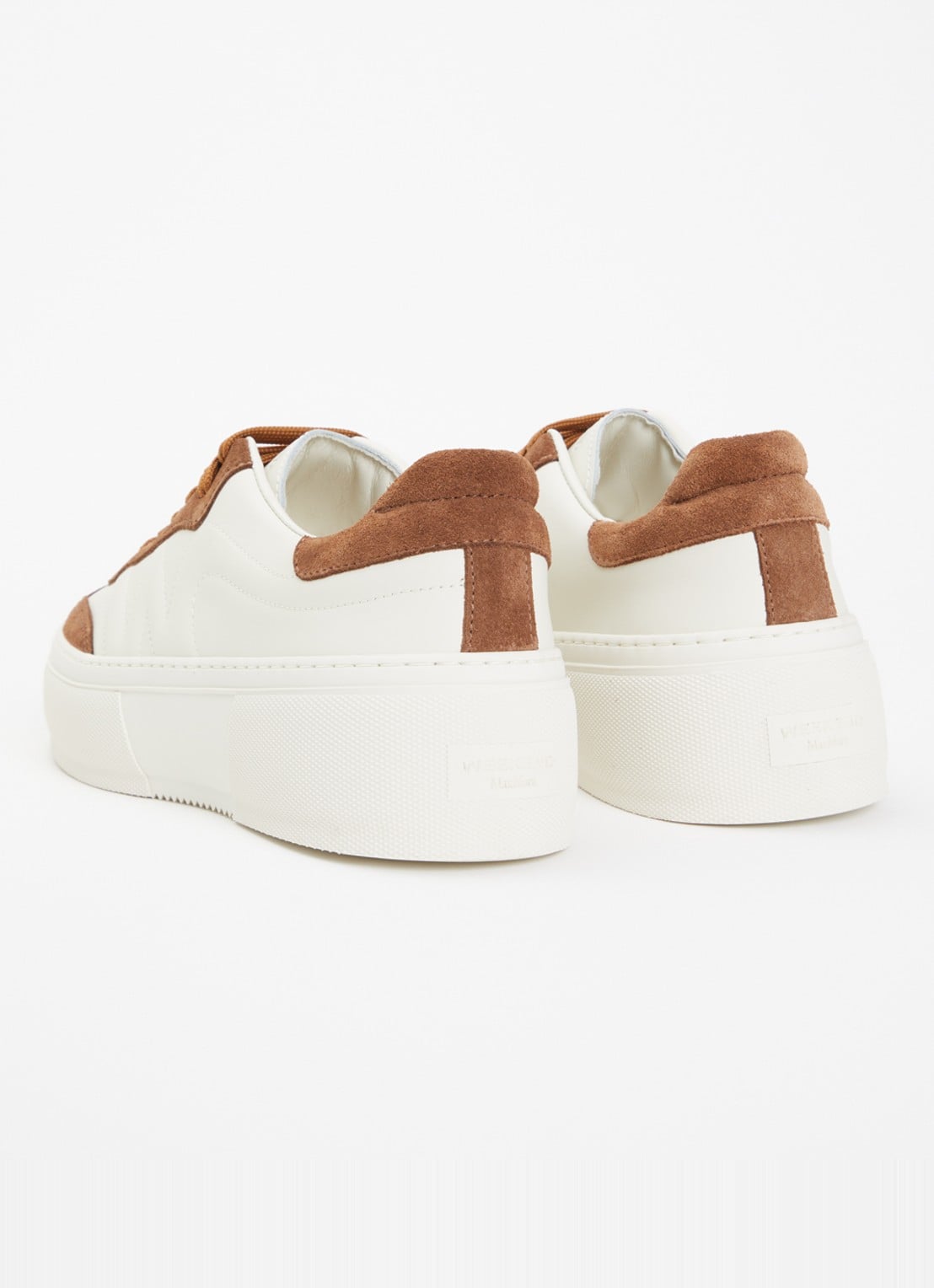Max Mara Sneaker van leer met details van suède - achterkant hazelnootbruin