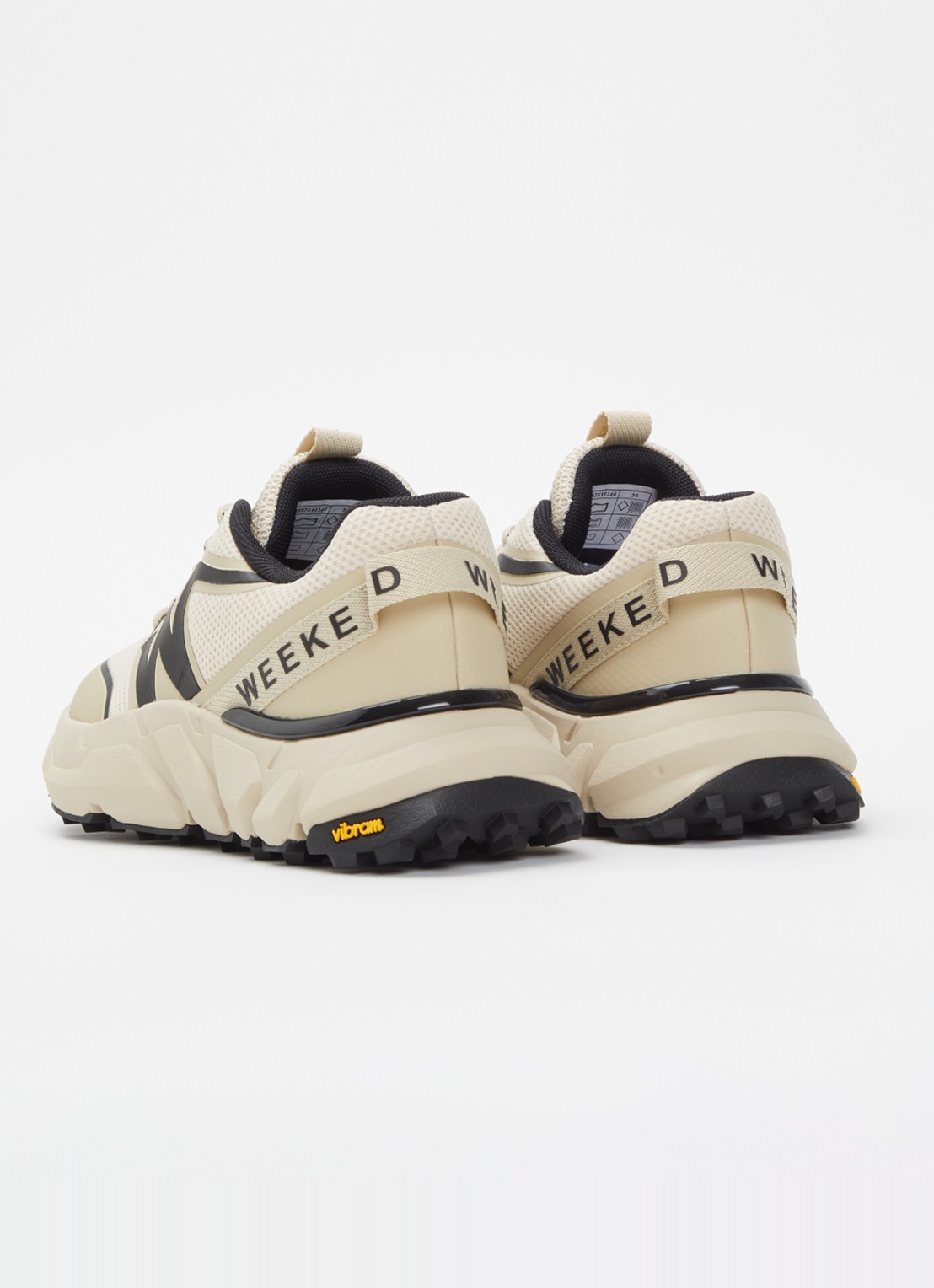 Max Mara Sneaker van mesh met logo - achterkant beige