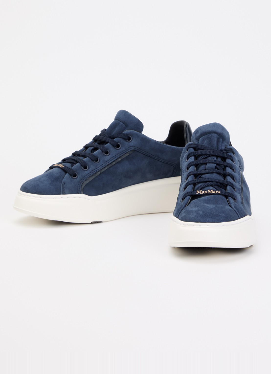 Max Mara Sneaker van suède met logo - detail indigo