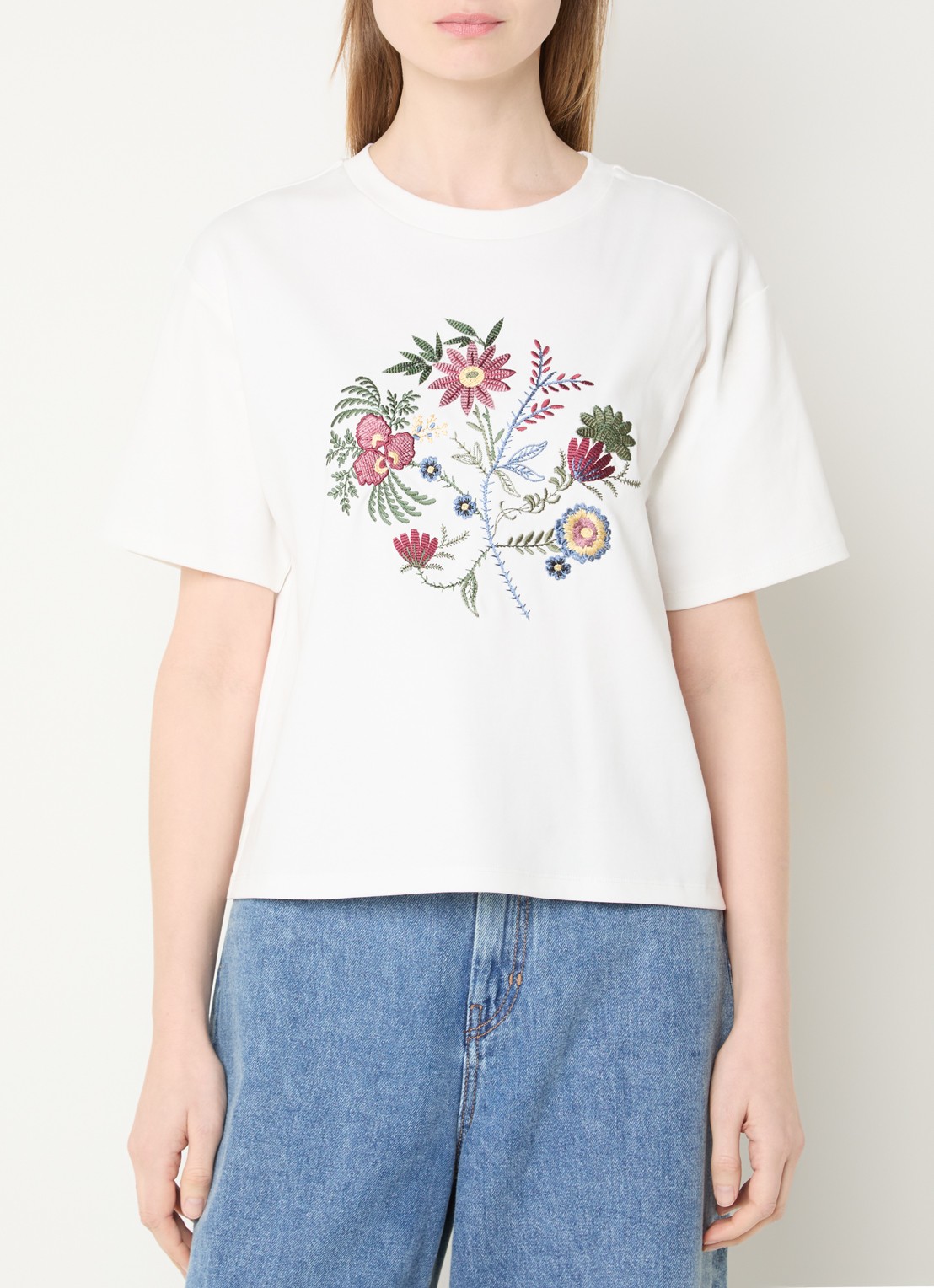 Max Mara T-shirt met borduring - detail wit