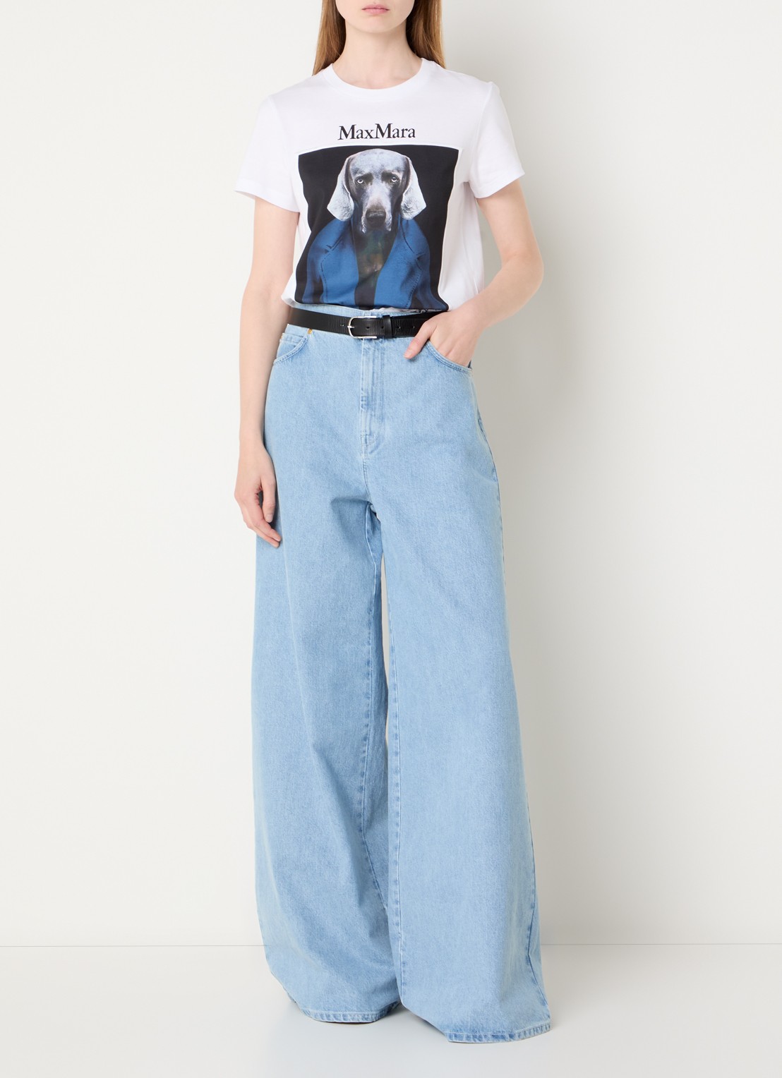 Max Mara T-shirt met front- en backprint - voorkant 4 wit