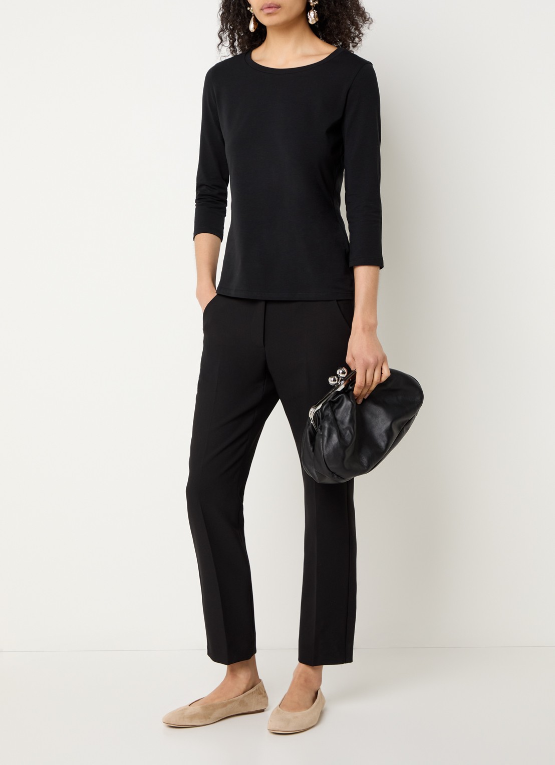 Max Mara Top met ronde hals - voorkant 3 zwart