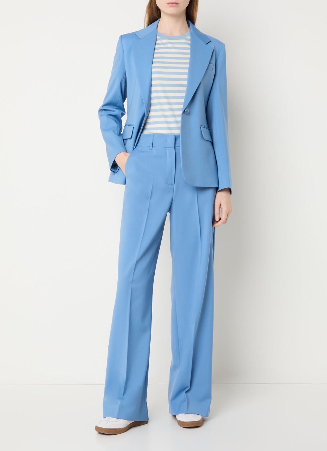 Max Mara Visivo high waist straight fit pantalon van scheerwol - voorkant 3 lichtblauw