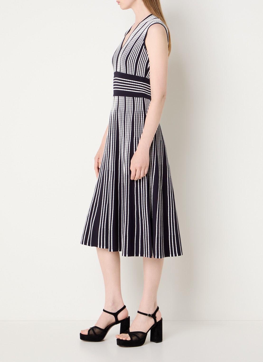 MaxMara Agreste midi jurk met V-hals en streepprint - voorkant 3 donkerblauw