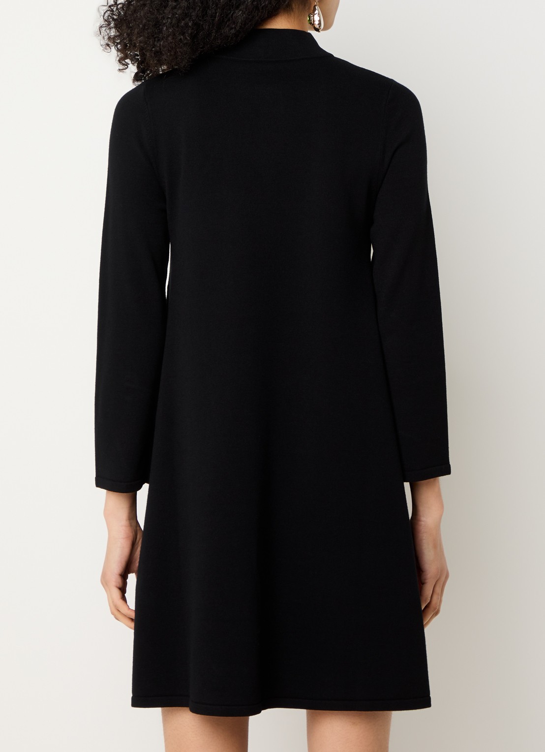 MaxMara Fijngebreide mini trui-jurk met opstaande kraag - achterkant 3 zwart
