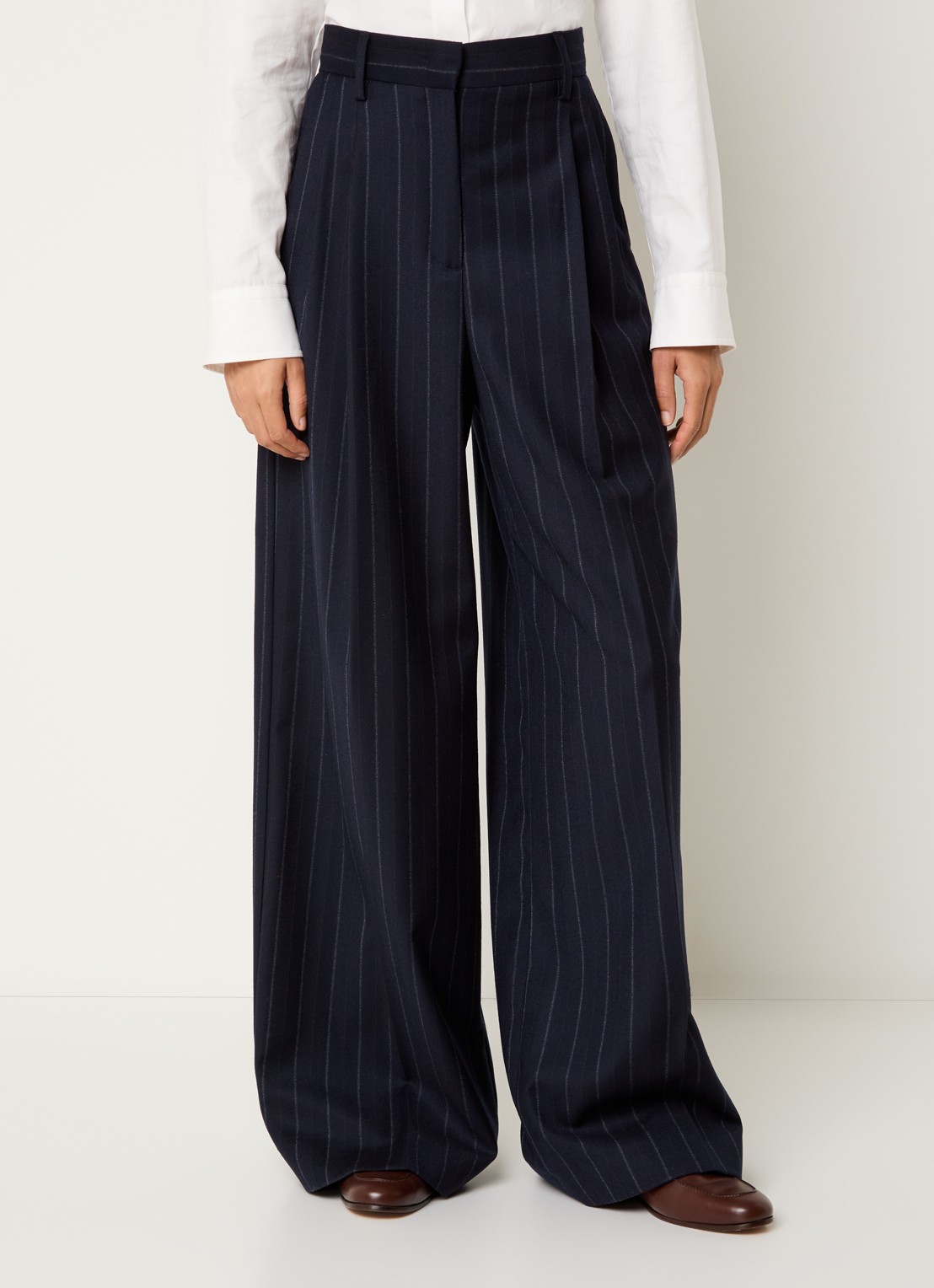 MaxMara High waist wide fit pantalon met krijtstreep - detail 4 donkerblauw